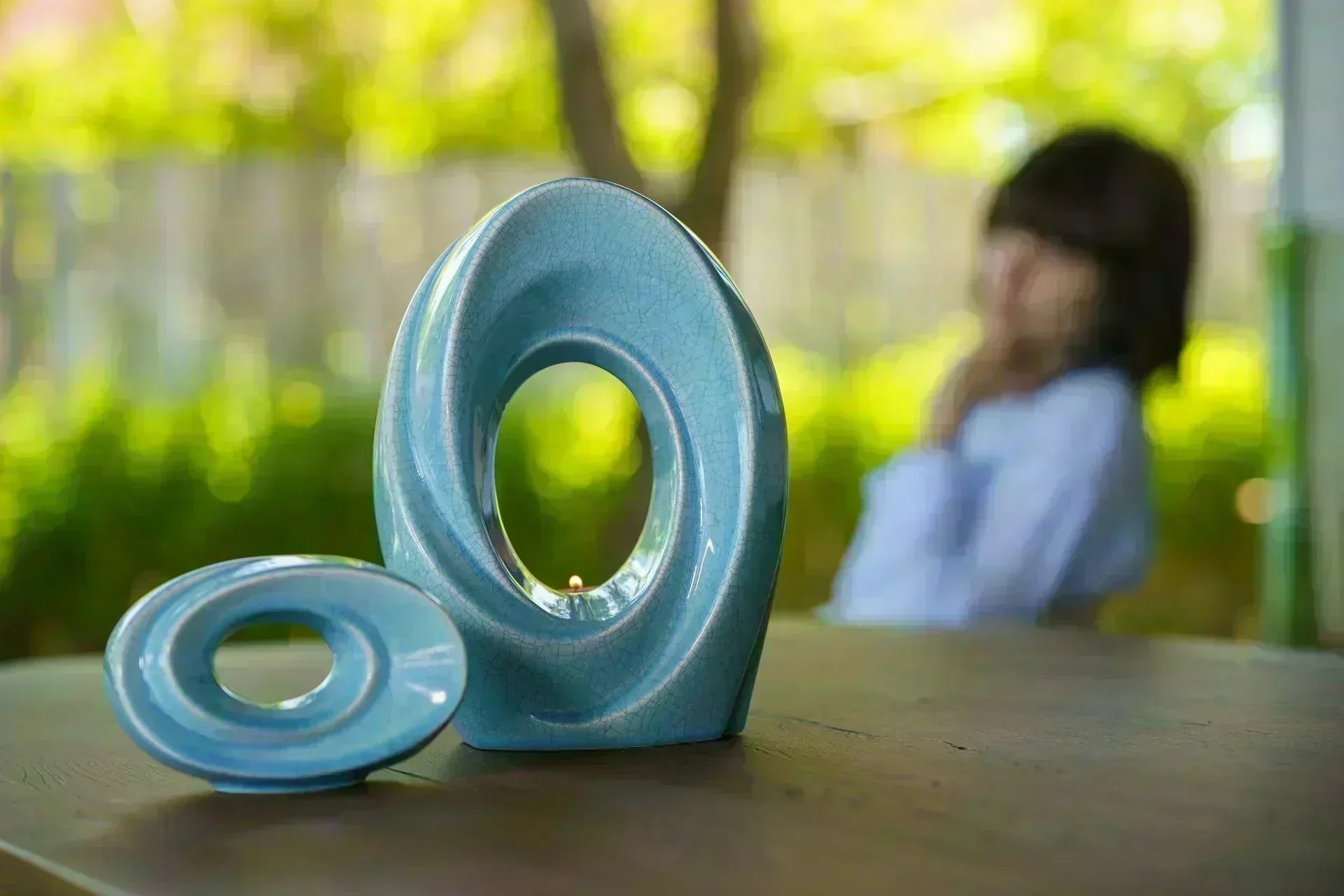 When to Replace Cremation Urns for Ashes