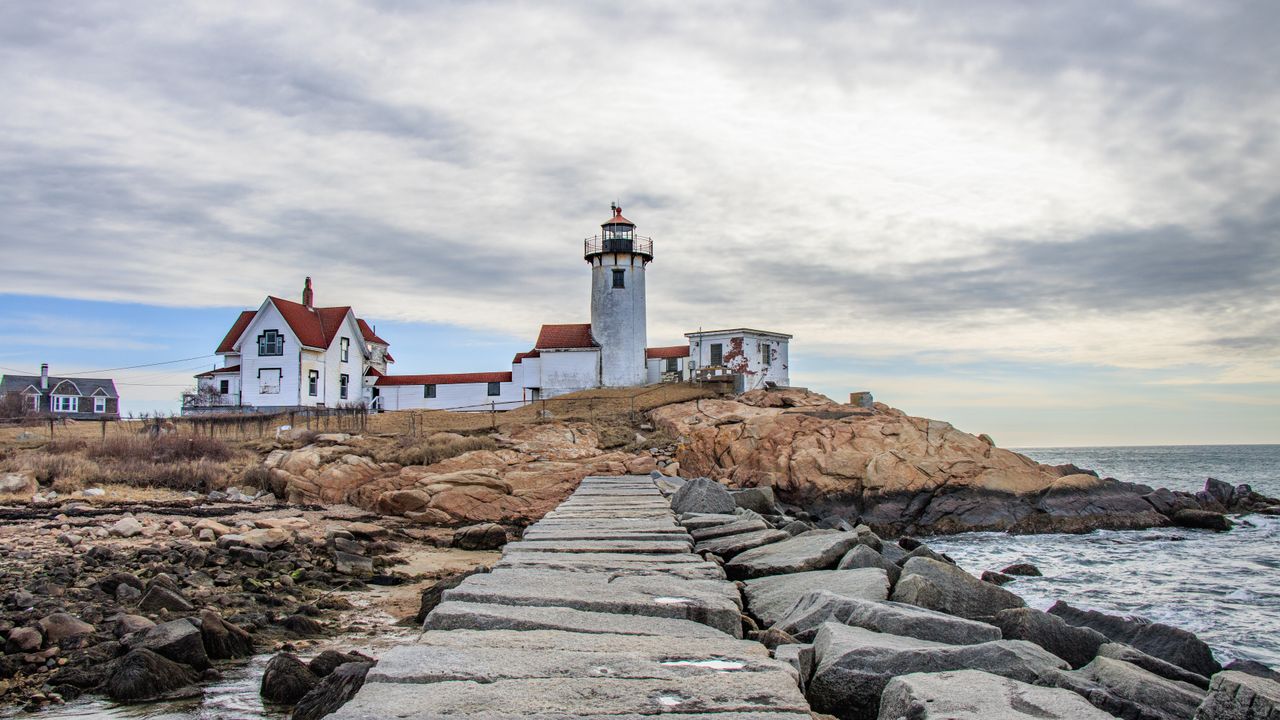 Easy Guide to Funeral Homes in Massachusetts