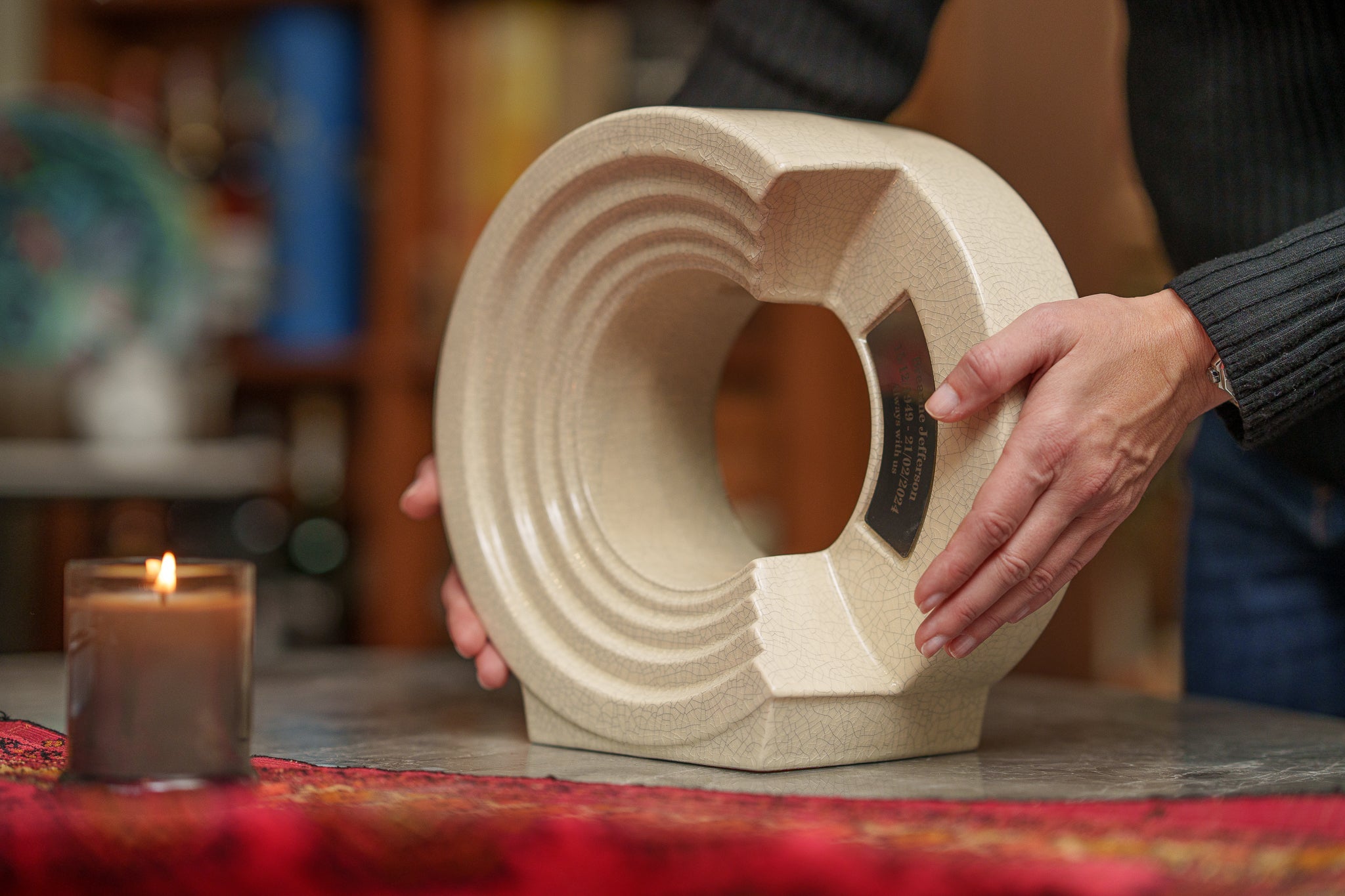 Solace - Adult Cremation Urn