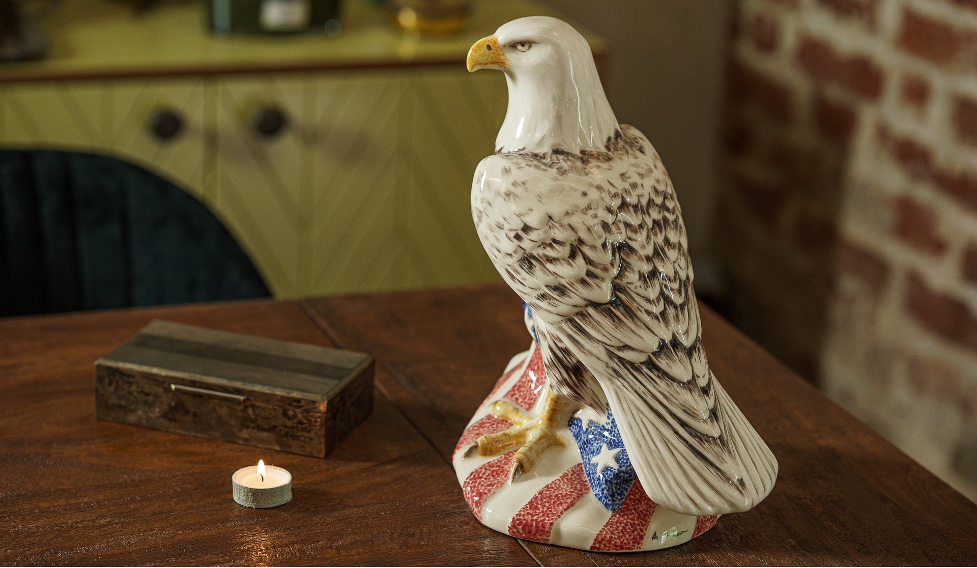 Handmade Military Urn for Ashes Aquilae by Pulvis Art Urns. Two american eagles urns.