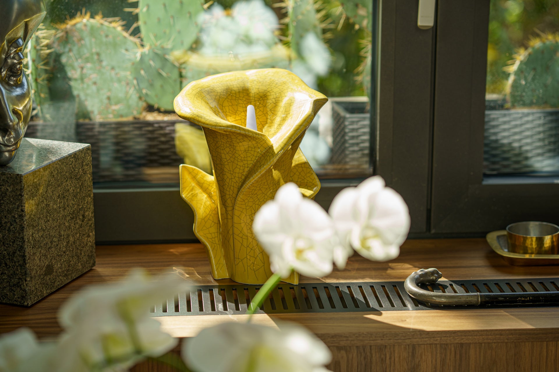 Calla Flower Memorial Urn for Ashes - Medium | Yellow Craquelure