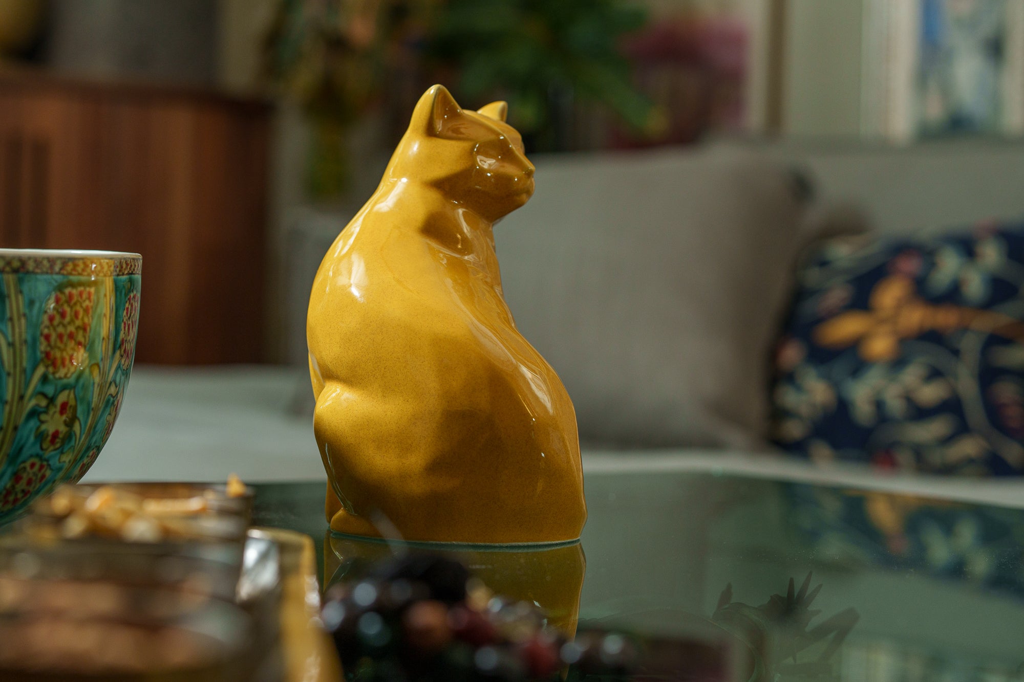 Felix Cat Urn for Ashes - Amber Yellow | Ceramic | Handmade Pet Urn