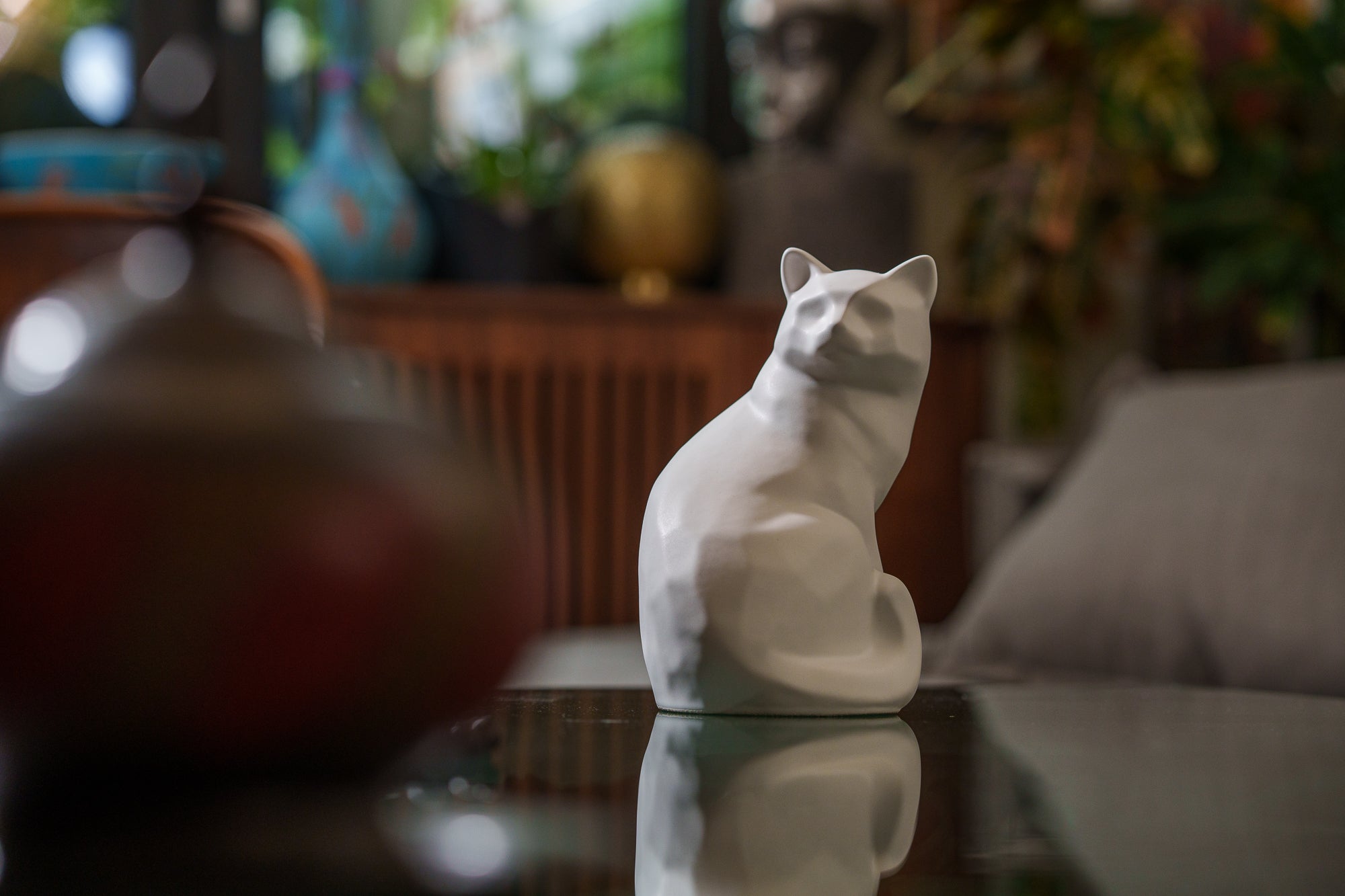 Felix Cat Urn for Ashes - White Matte | Ceramic | Handmade Pet Urn