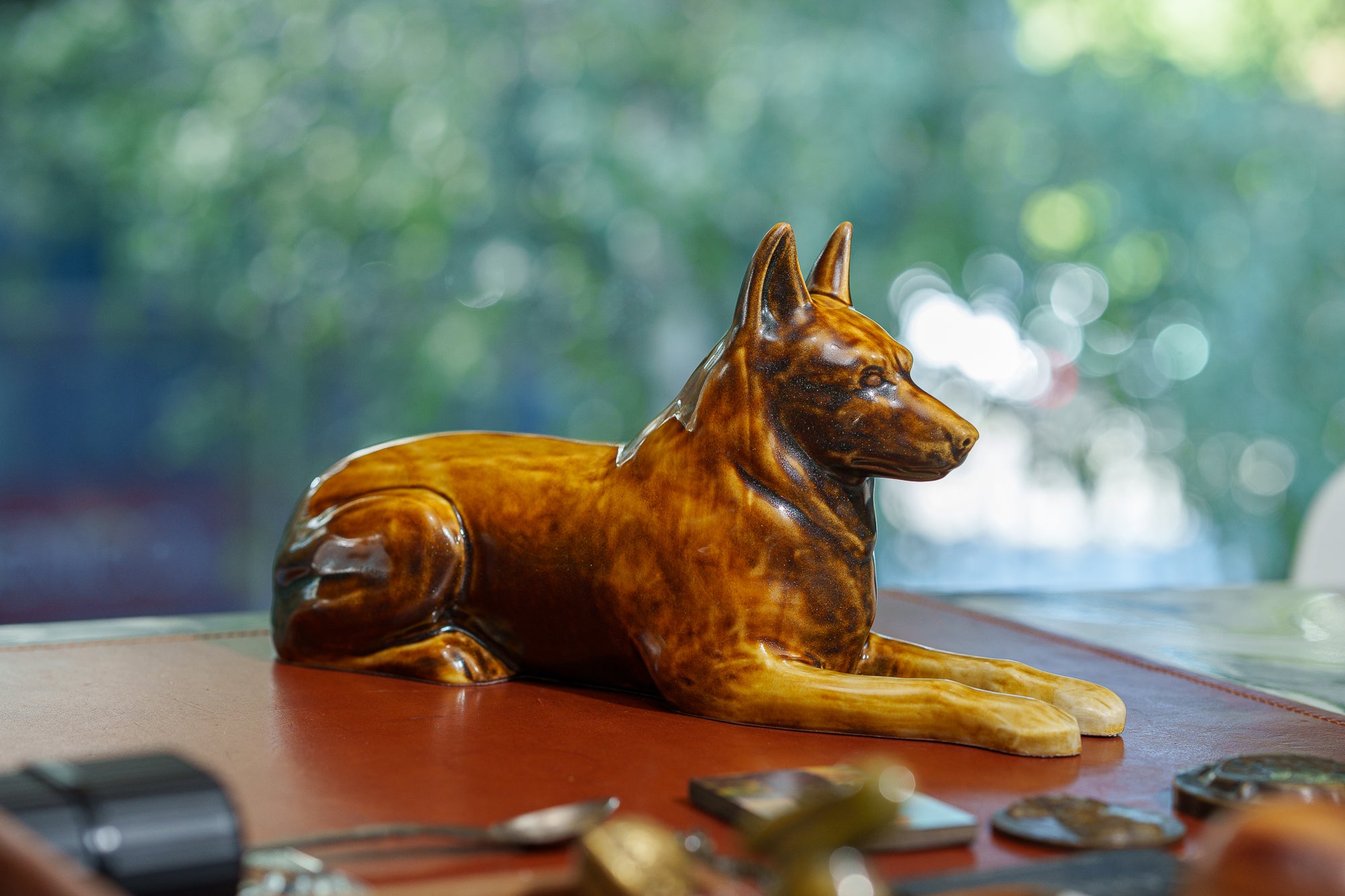 Pulvis Art Urns Pet Urn German Shepherd Pet Urn - Rusty Brown | Ceramic Dog Urn