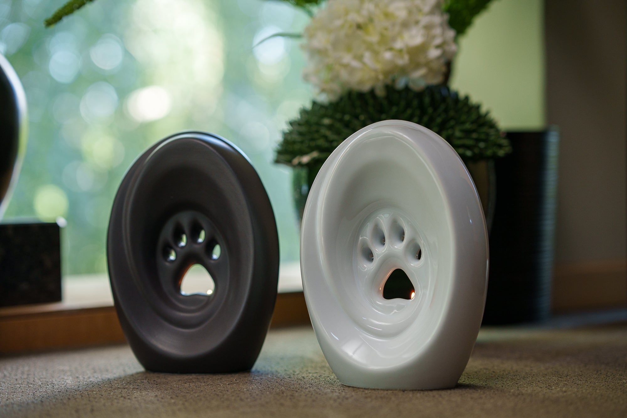 Large Paw Cremation Urn - Gray Matte | Ceramic | Handmade Pet Urn