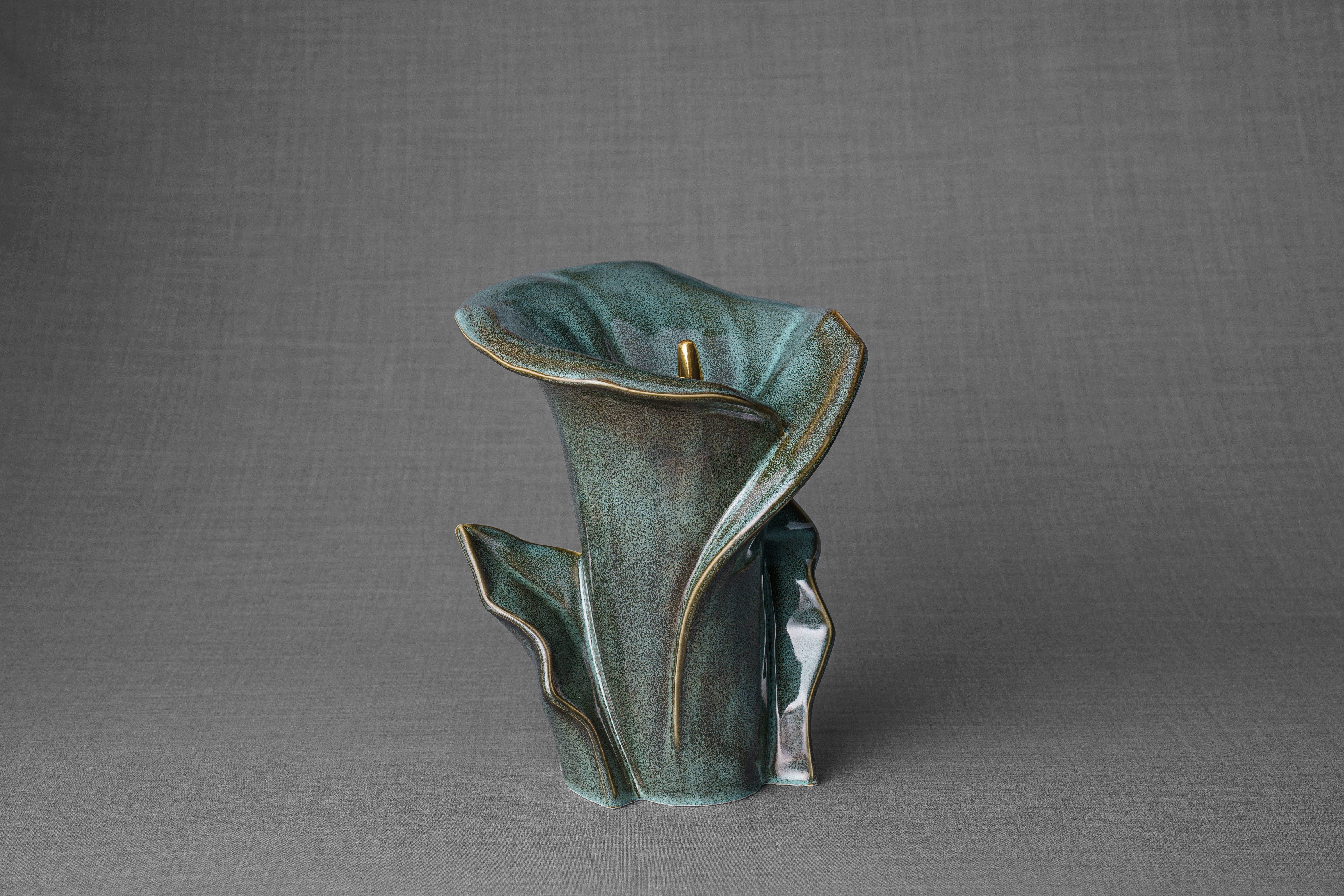 Pulvis Art Urns Adult Size Urn Calla Flower Memorial Urn for Ashes - Medium | Oily Green Melange