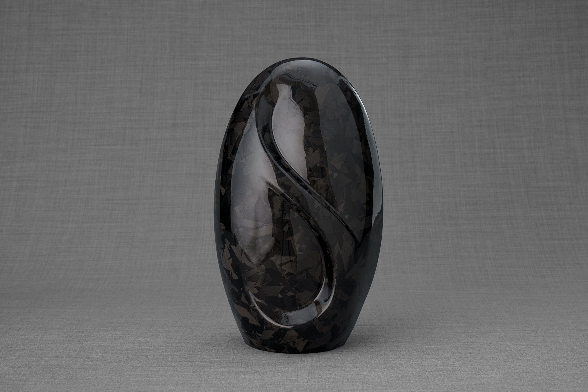 Pulvis Art Urns Adult Size Urn Carbon Fiber Cremation Urn "Eternity" - Forged Carbon | Black | LED Candle