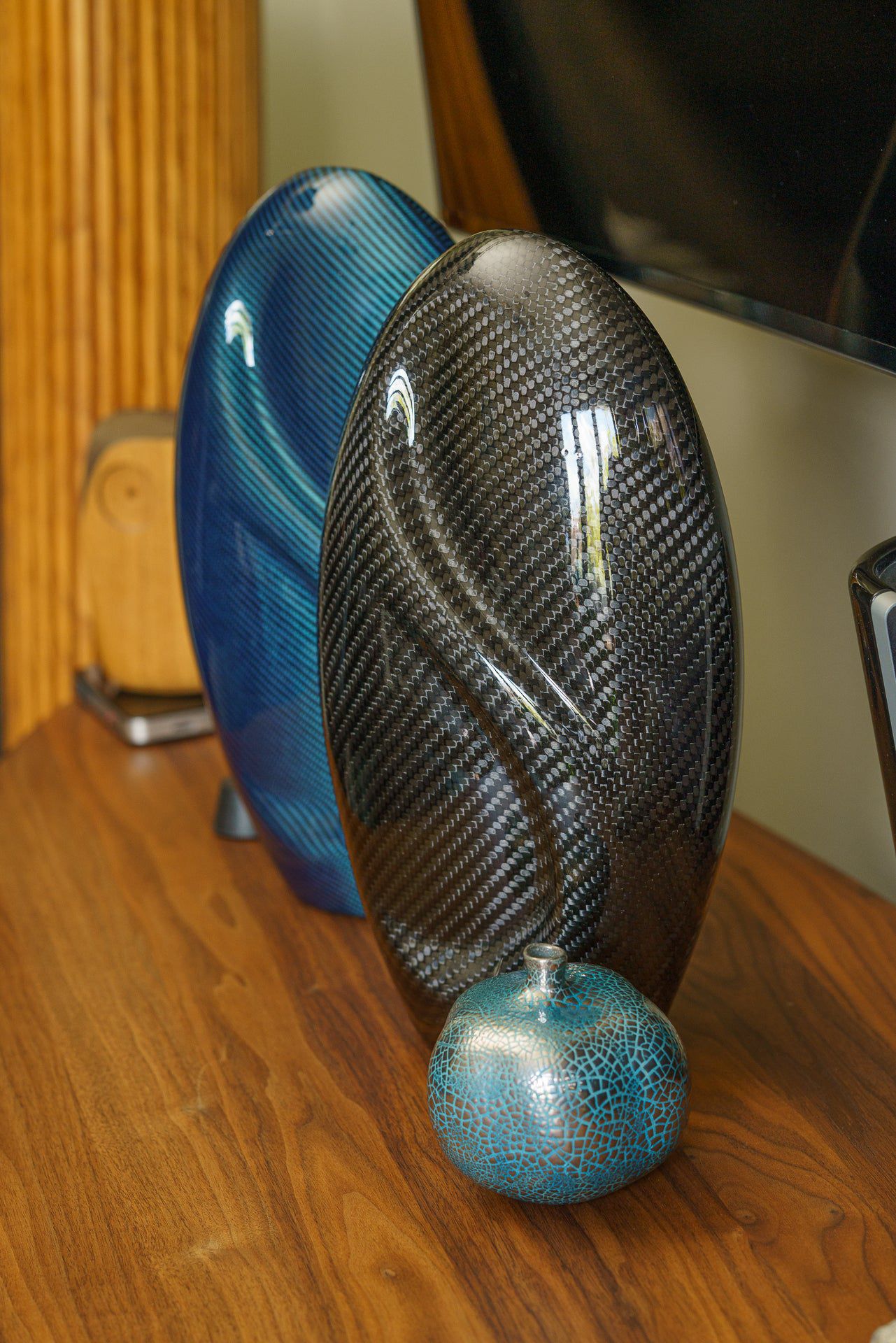 Pulvis Art Urns Adult Size Urn Carbon Fiber Cremation Urn "Eternity" - Twill Weave Carbon | Blue