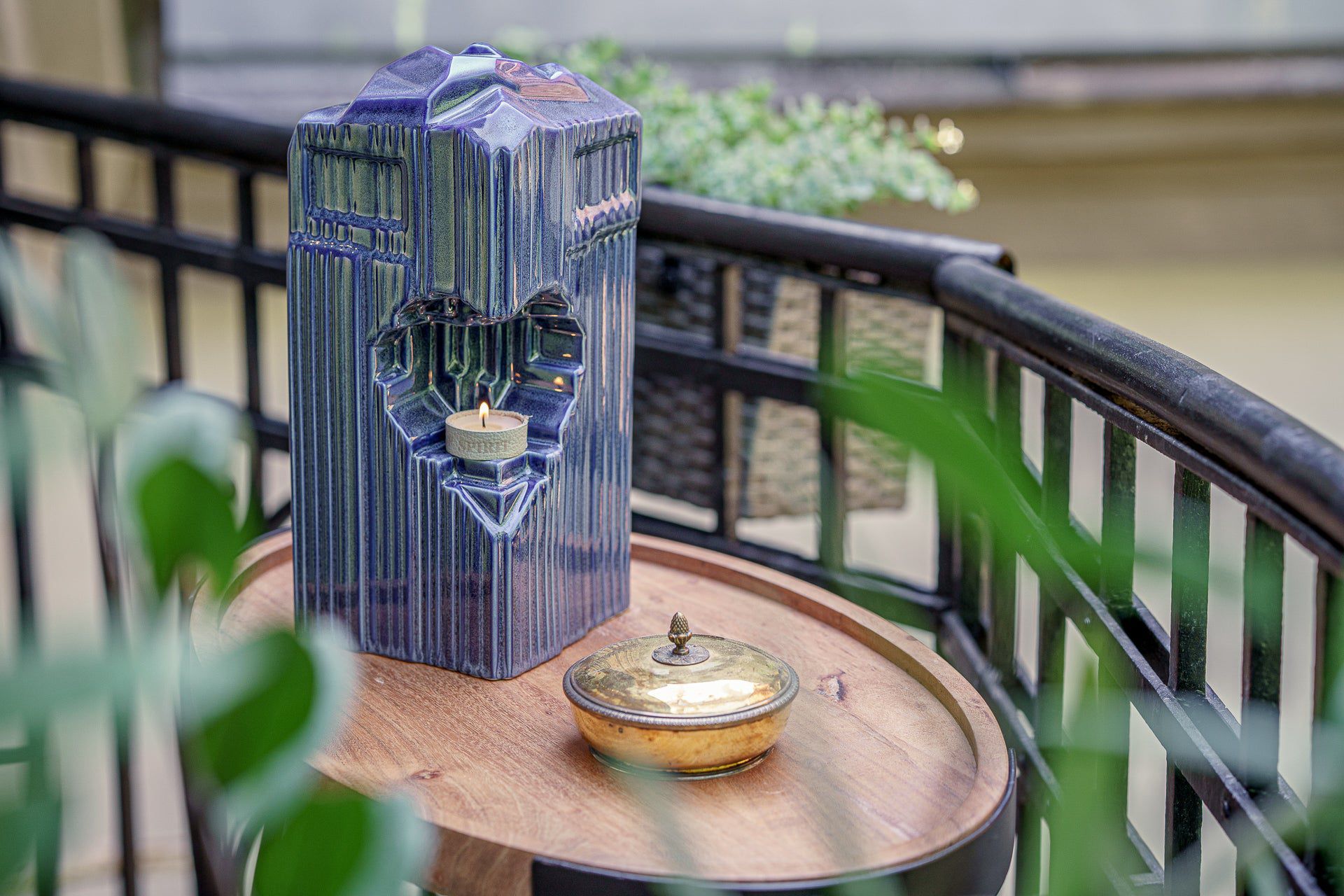 Pulvis Art Urns Adult Size Urn Cremation Candle Urn for Ashes "Heart" - Large | Blue Melange | Ceramic