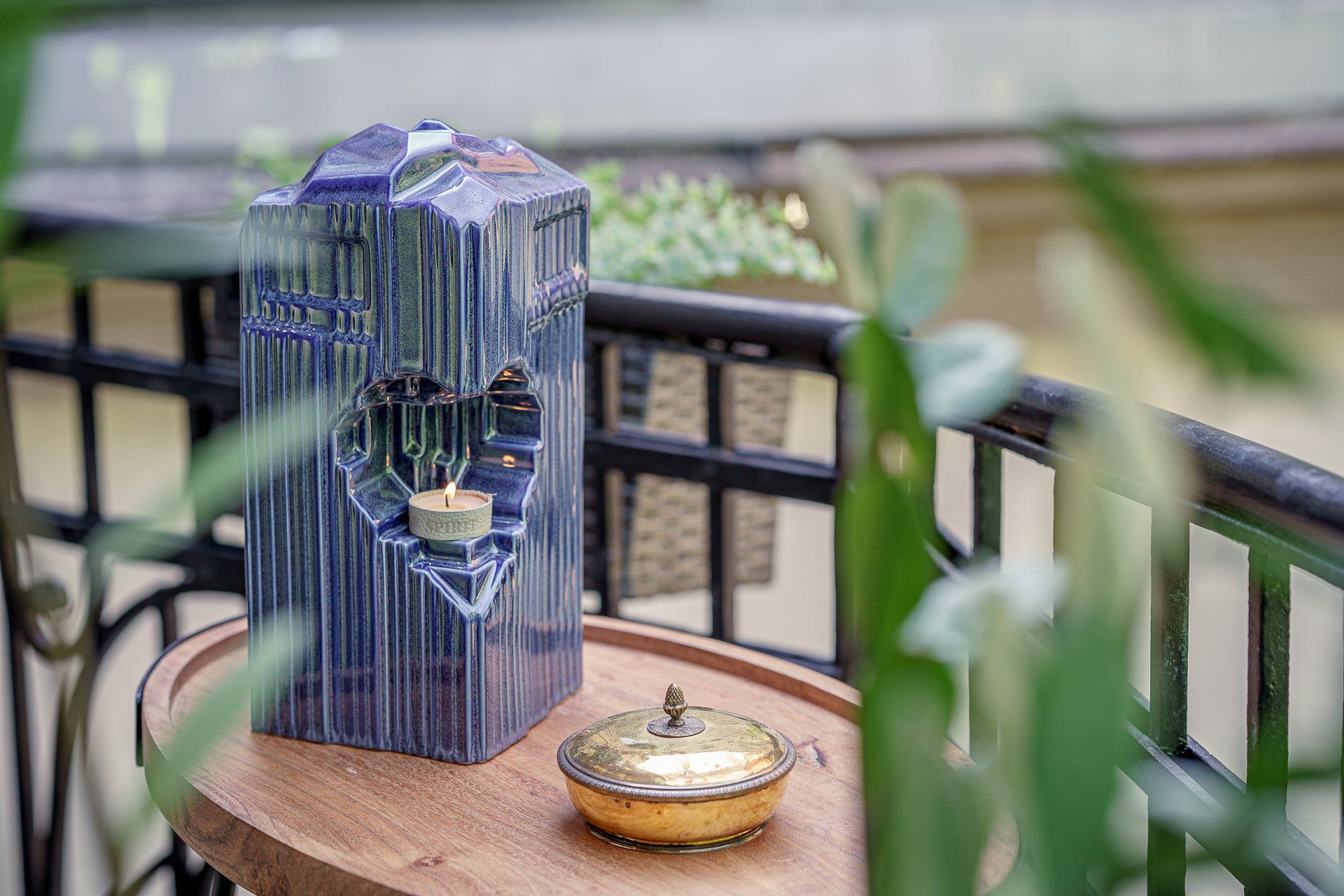 Pulvis Art Urns Adult Size Urn Cremation Candle Urn for Ashes "Heart" - Large | Blue Melange | Ceramic
