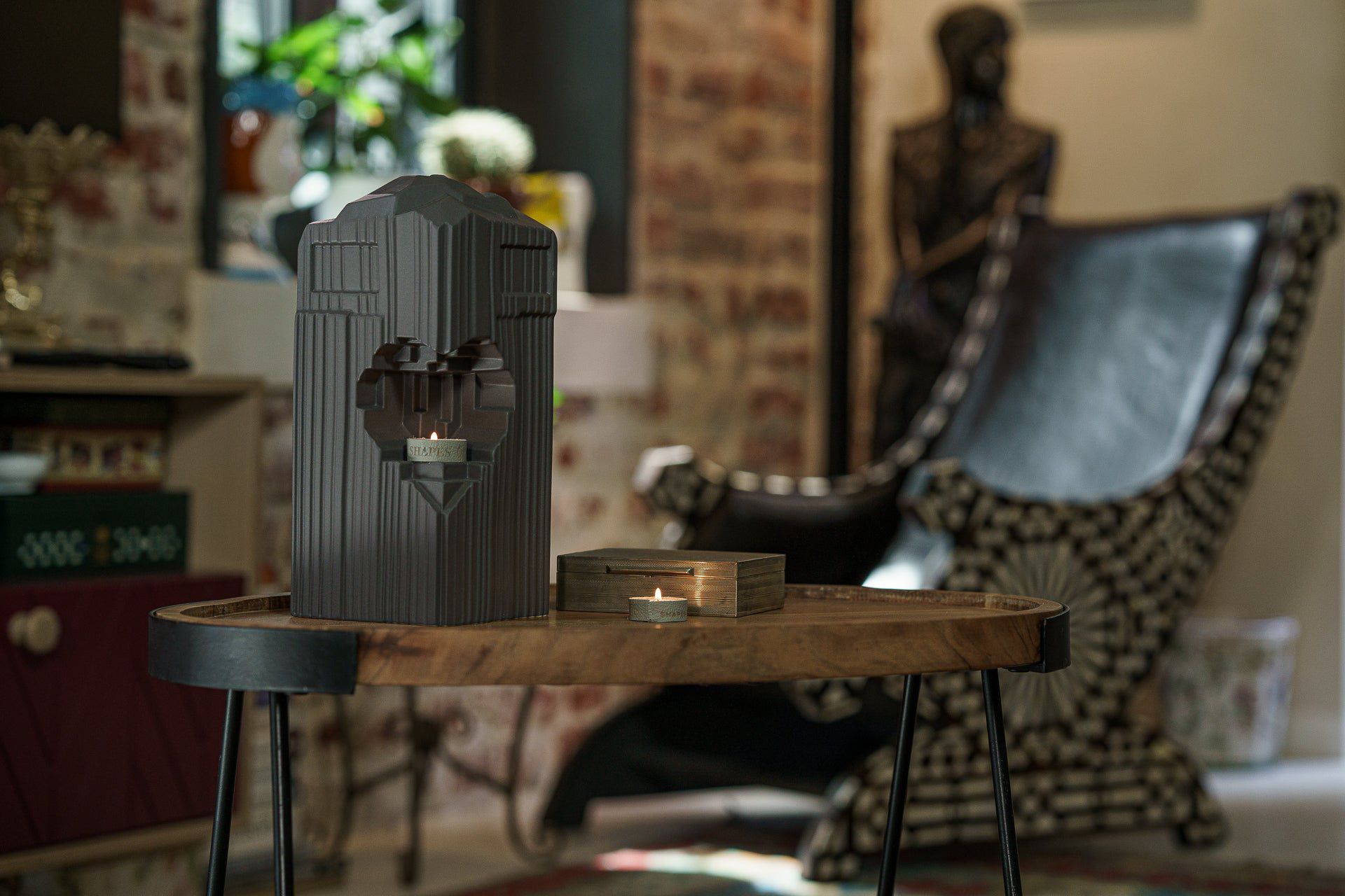 Pulvis Art Urns Adult Size Urn Cremation Candle Urn for Ashes "Heart" - Large | Grey Matte | Ceramic