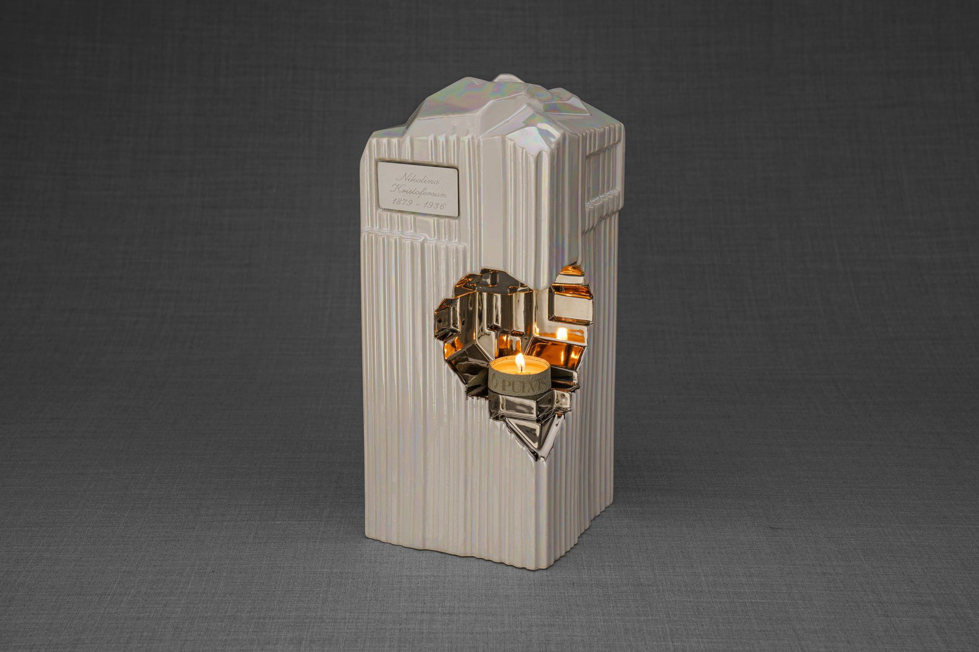 Pulvis Art Urns Adult Size Urn YES (+60$) / PLATINUM (+30$) Cremation Candle Urn for Ashes "Heart" - Large | Pearly White | Ceramic