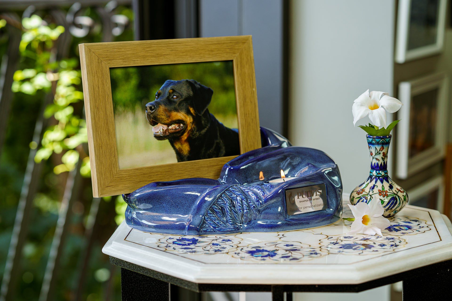 Pulvis Art Urns Adult Size Urn Cremation Urn "Cozy" - Blue Melange | Ceramic Picture Frame Urn