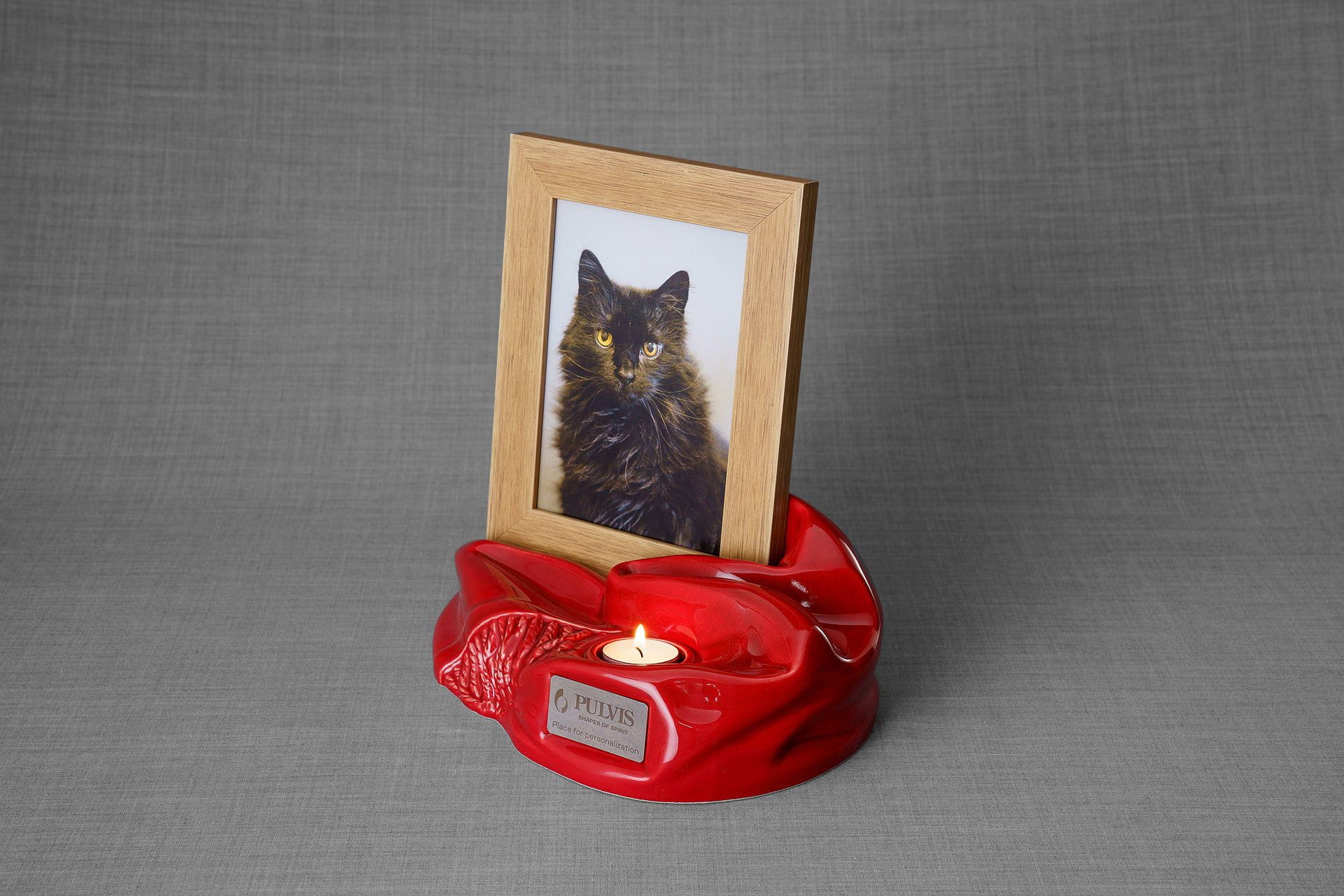 Pulvis Art Urns Adult Size Urn Cremation Urn "Cozy" - Red | Ceramic Picture Frame Urn