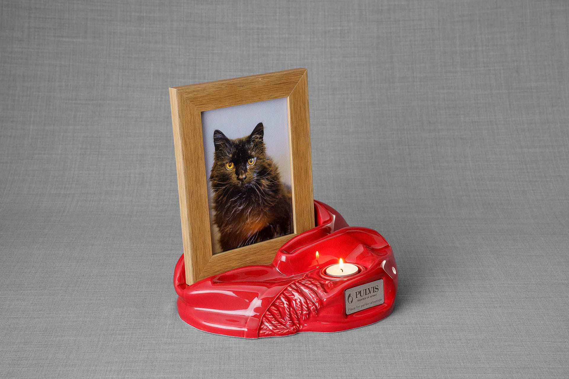 Pulvis Art Urns Adult Size Urn Cremation Urn "Cozy" - Red | Ceramic Picture Frame Urn