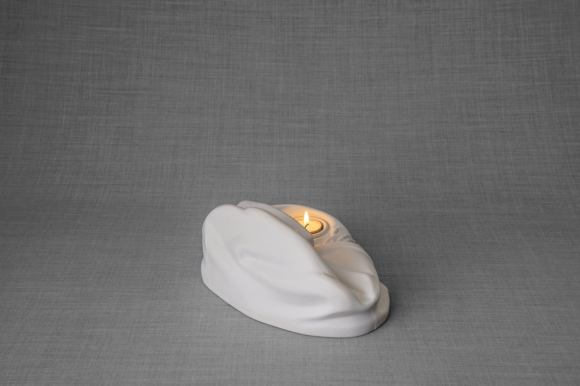 Pulvis Art Urns Adult Size Urn Cremation Urn "Cozy" - White Matte | Ceramic Picture Frame Urn