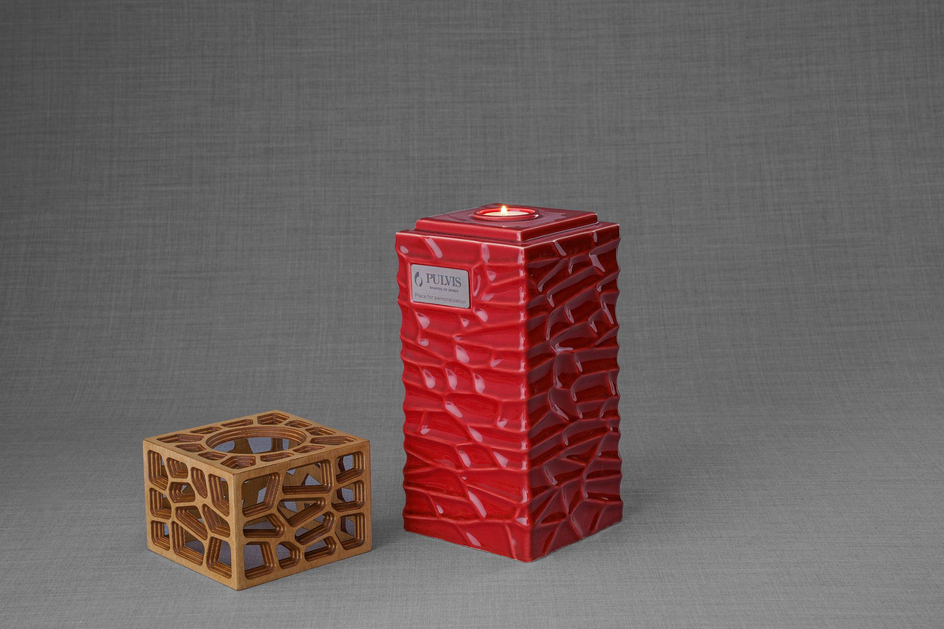 "Everlasting Flame" Cremation Urn for Ashes - Red | Ceramic Urn