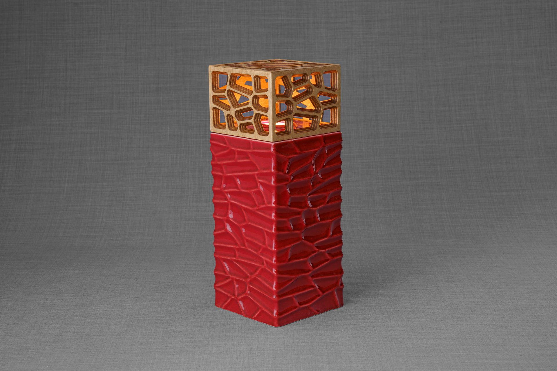 "Everlasting Flame" Cremation Urn for Ashes - Red | Ceramic Urn