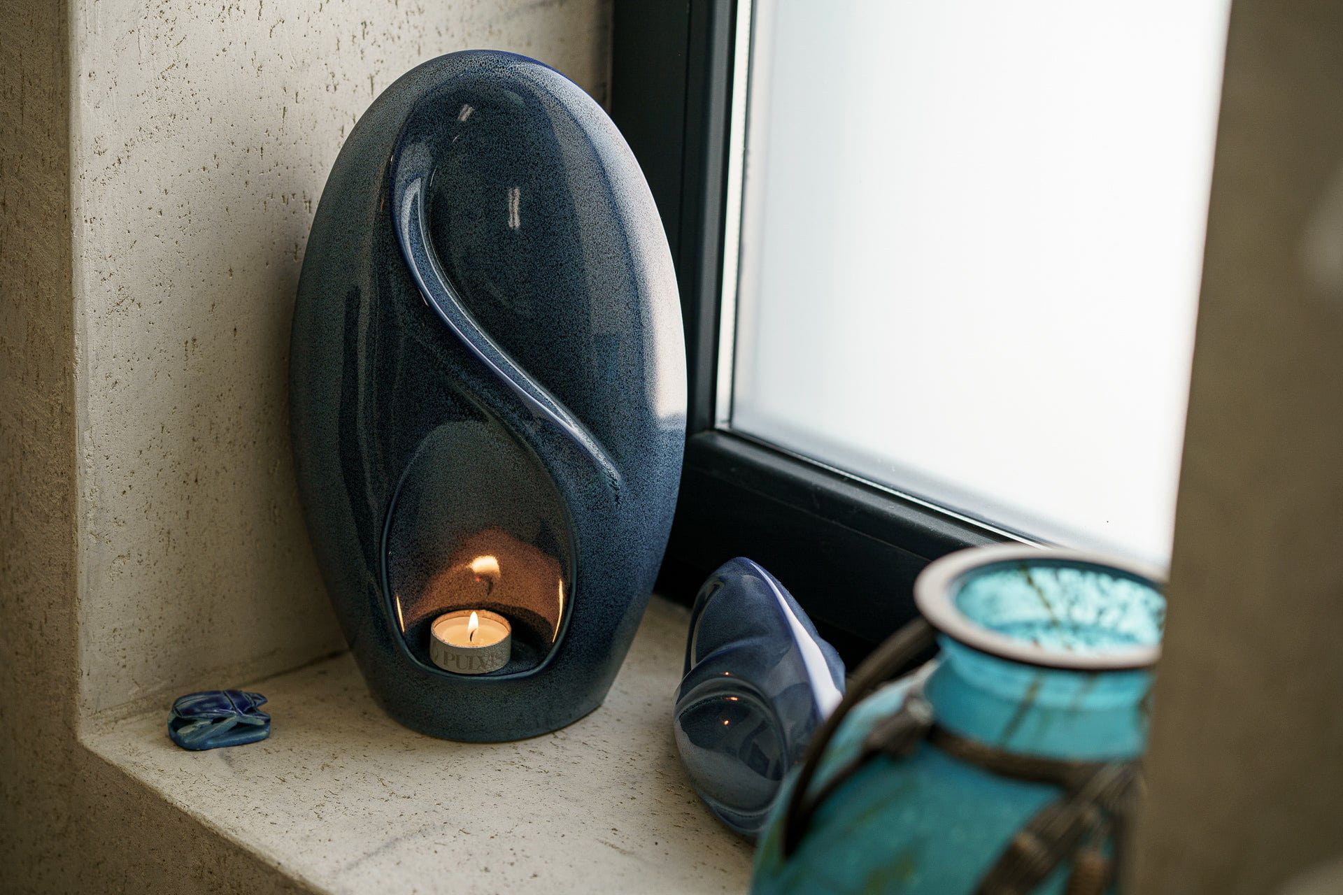Pulvis Art Urns Adult Size Urn Eternity Handmade Cremation Urn for Ashes - Large | Blue Melange | Ceramic