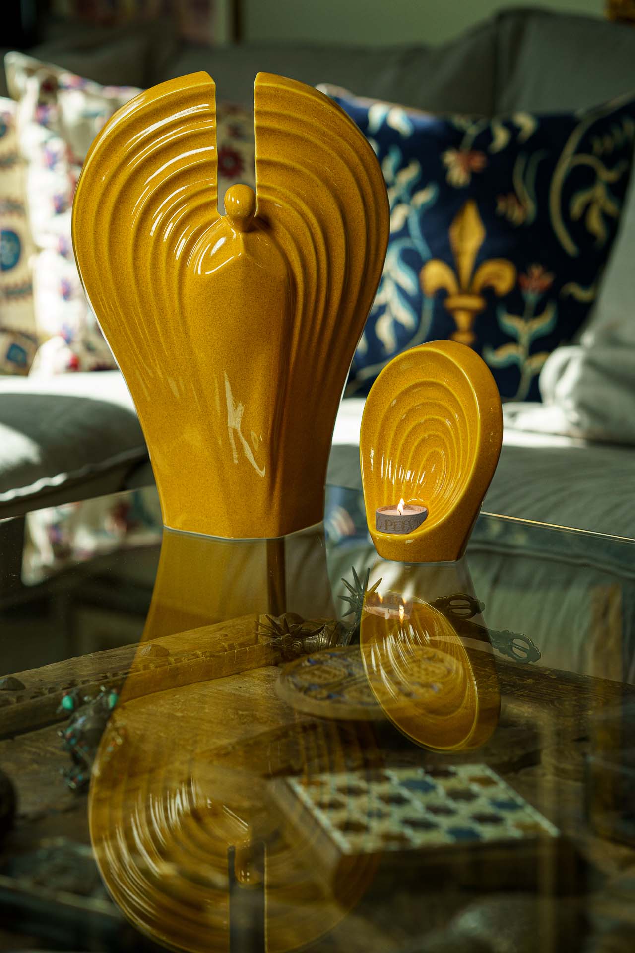 Pulvis Art Urns Adult Size Urn Guardian Handmade Cremation Urn for Ashes - Large | Amber Yellow | Ceramic