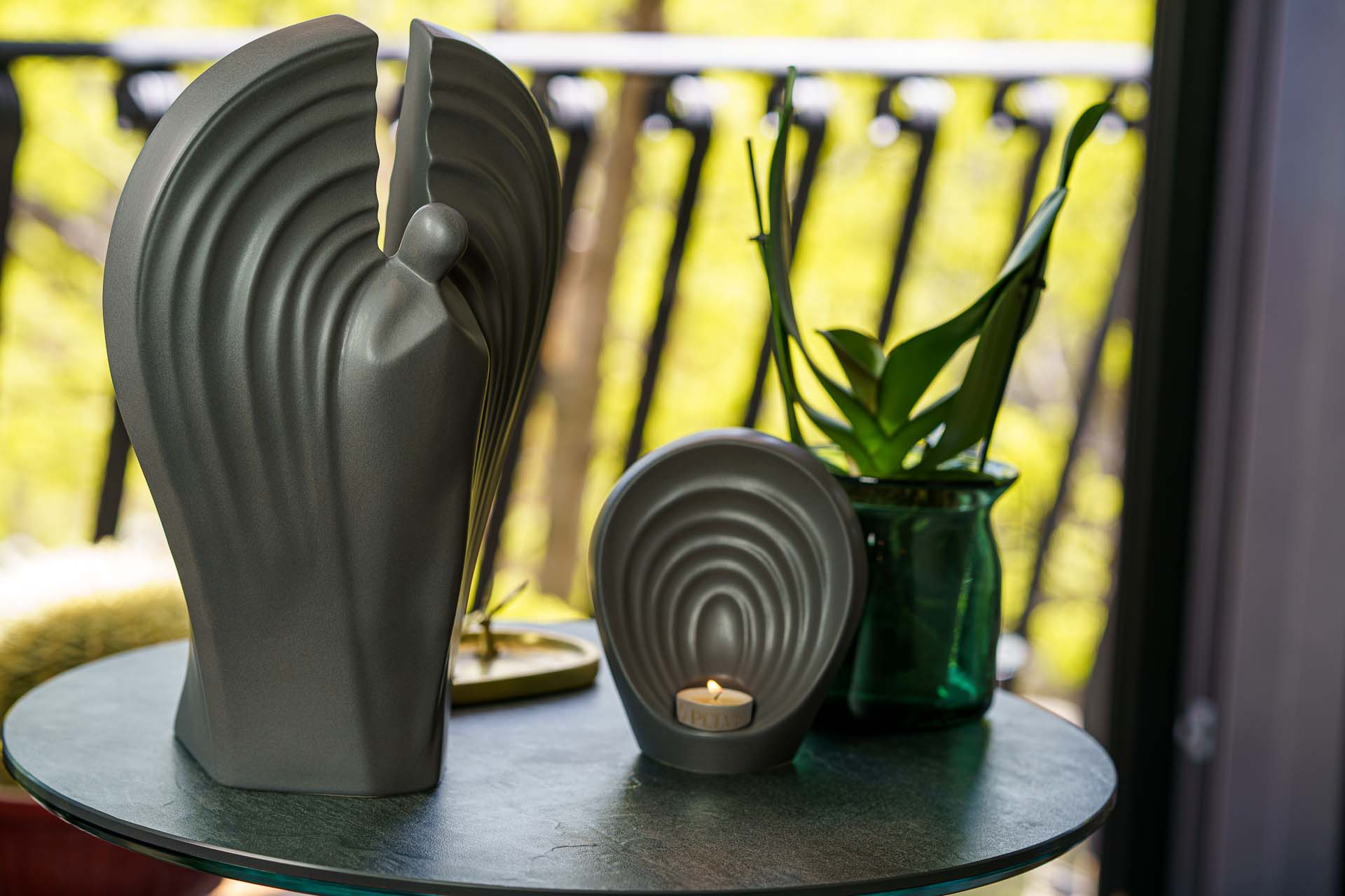 Pulvis Art Urns Adult Size Urn Guardian Handmade Cremation Urn for Ashes - Large | Gray Matte | Ceramic
