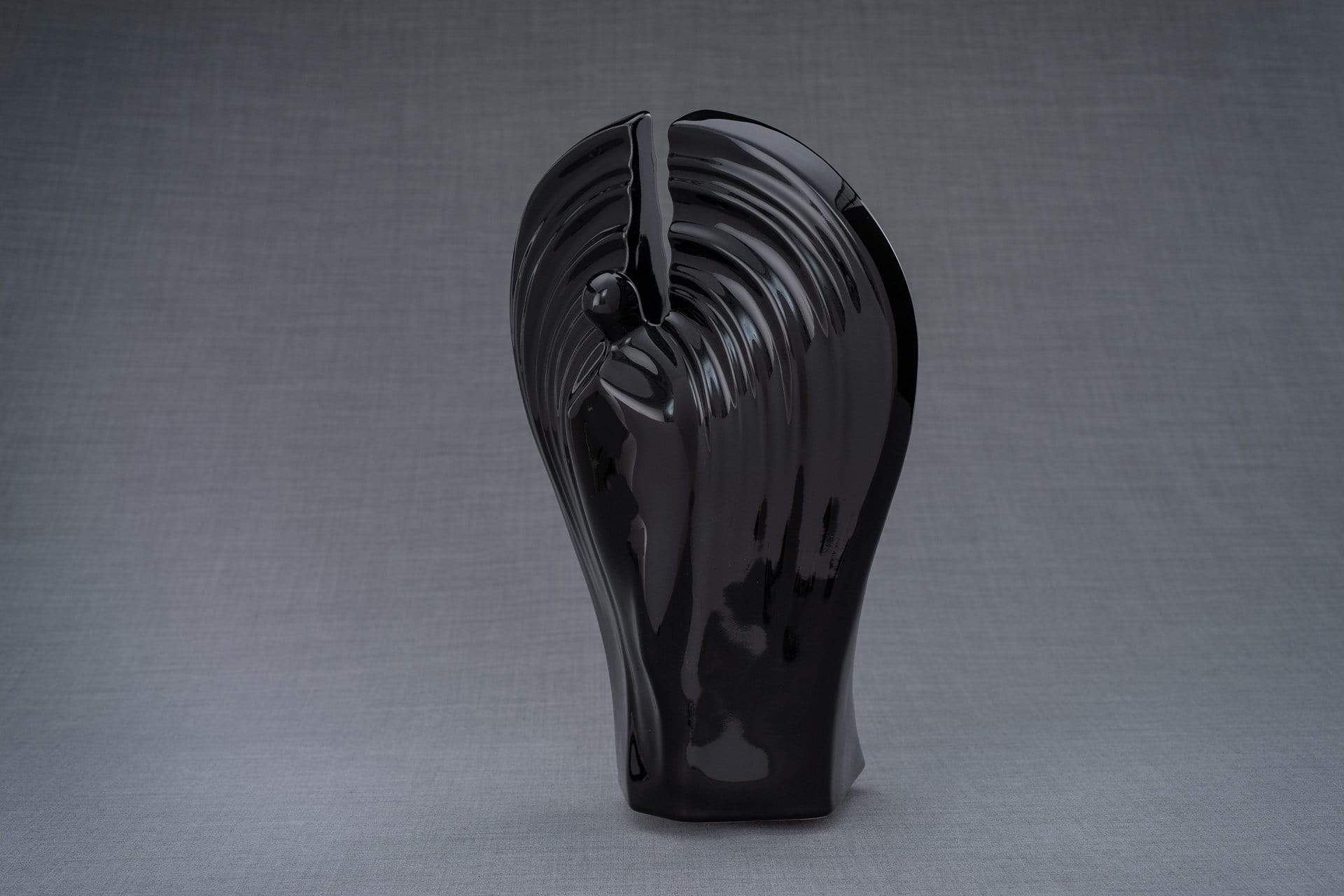 Guardian Handmade Cremation Urn for Ashes, size Large/Adult, color Lamp Black-Pulvis Art Urns