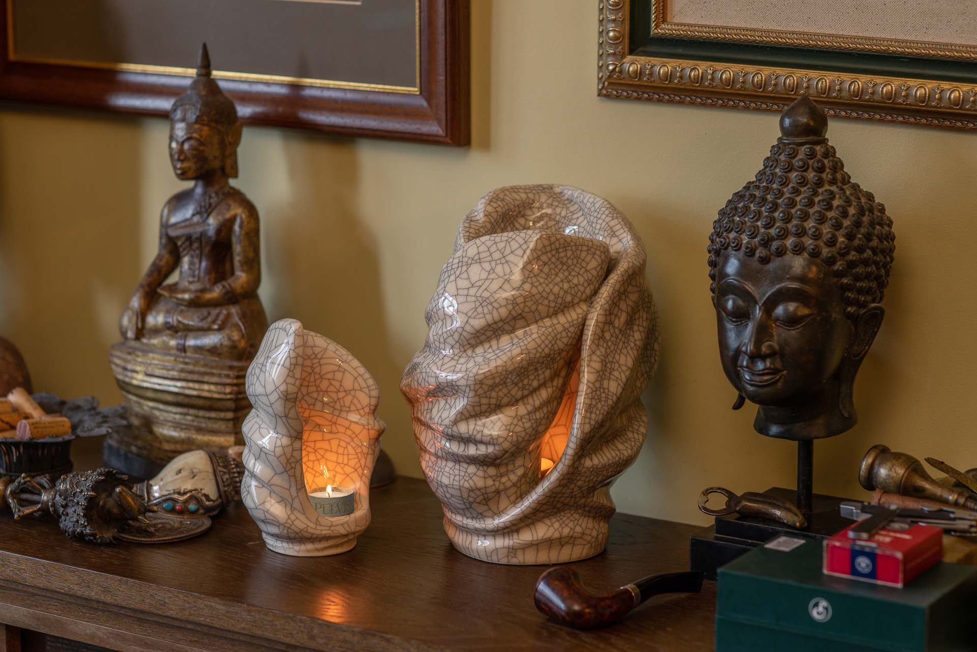 Pulvis Art Urns Adult Size Urn Handmade Cremation Urn for Ashes "Light" - Large | Lamp Black | Ceramic