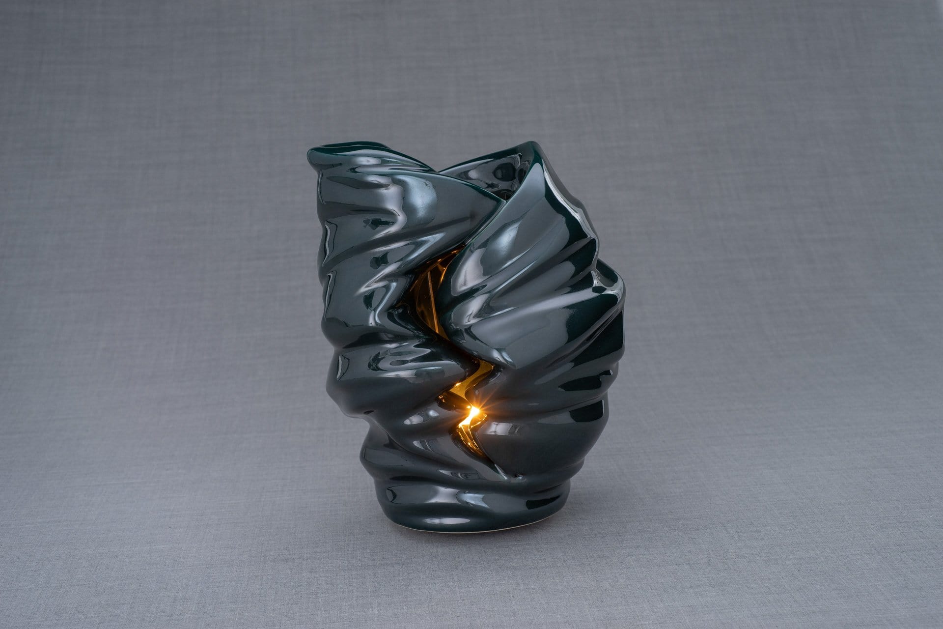 Light Handmade Cremation Urn for Ashes, size Large/Adult, color Oxide Green-Pulvis Art Urns