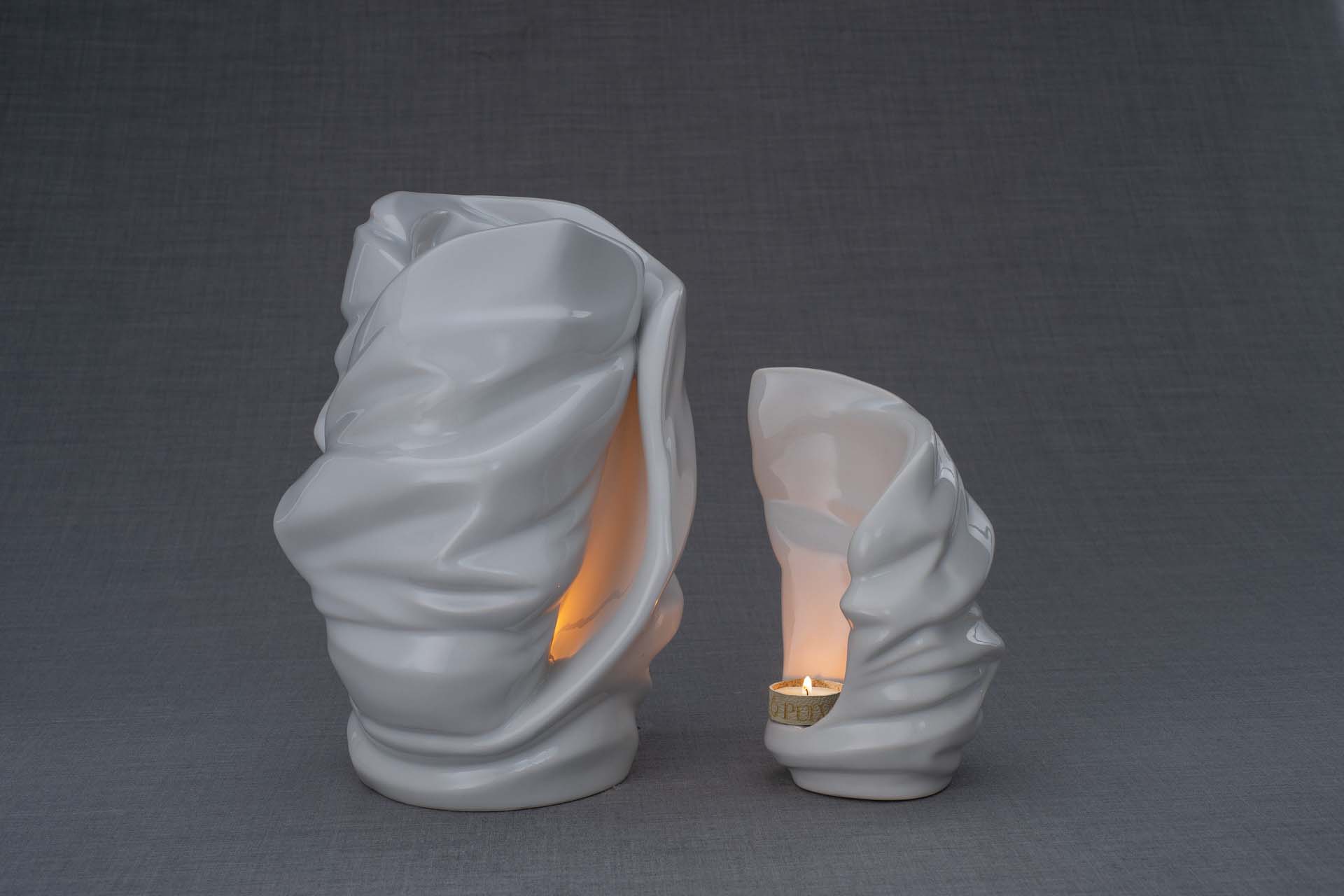 Pulvis Art Urns Adult Size Urn Handmade Cremation Urn for Ashes "Light" - Large | White | Ceramic