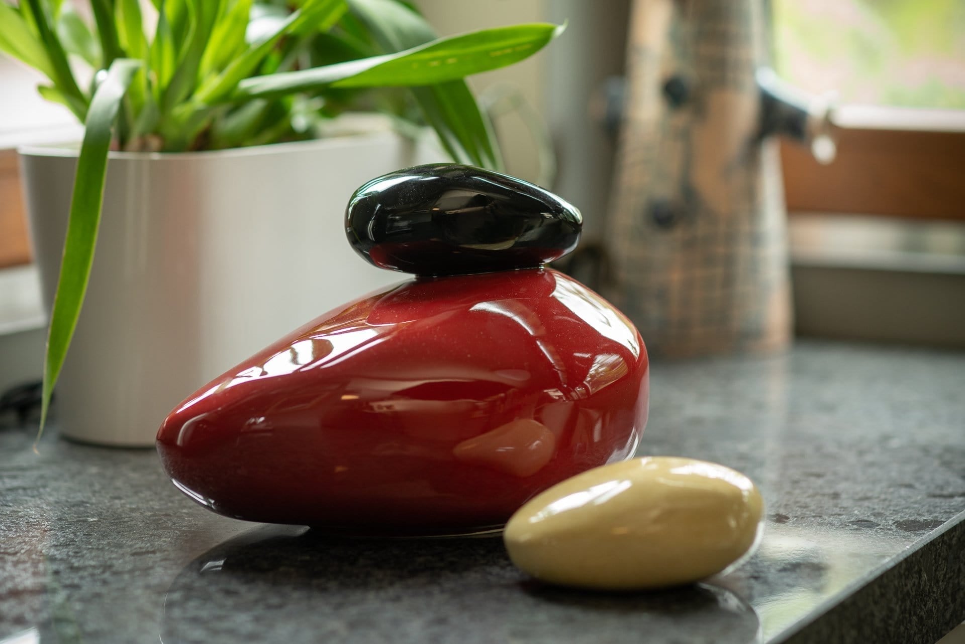 Ceramic Art Urn for Ashes - Stone - Set (Red colour) by Pulvis Art Urns