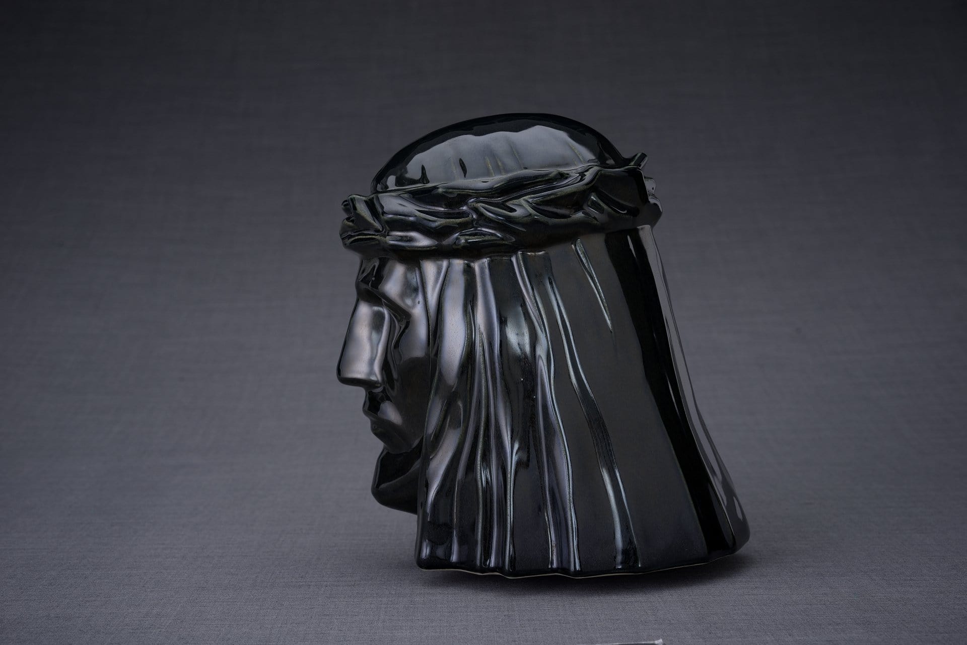 The Christ Handmade Cremation Urn for Ashes, size Large/Adult, color Black Gloss-Pulvis Art Urns