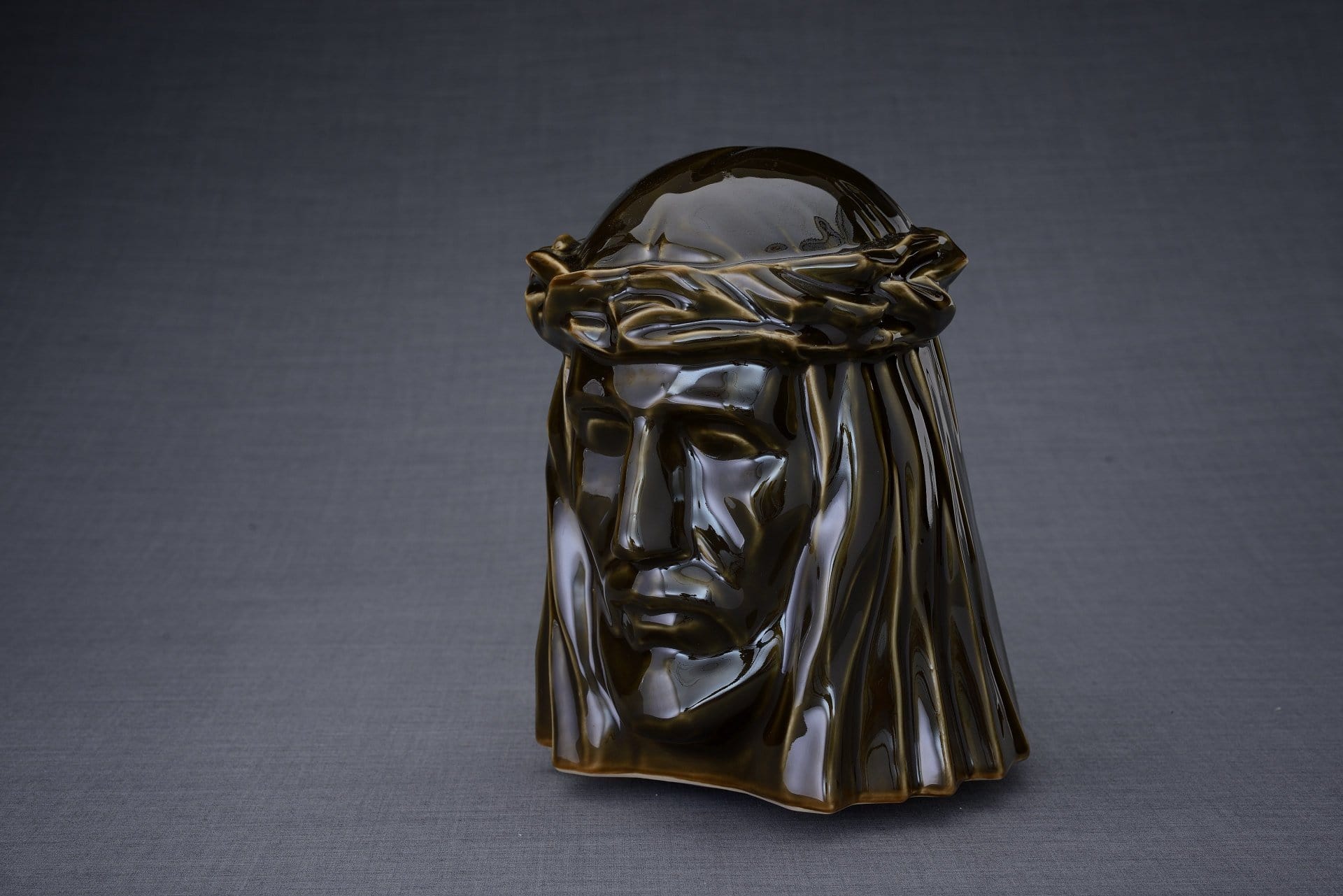 The Christ Handmade Cremation Urn for Ashes, size Large/Adult, color Oily Green-Pulvis Art Urns