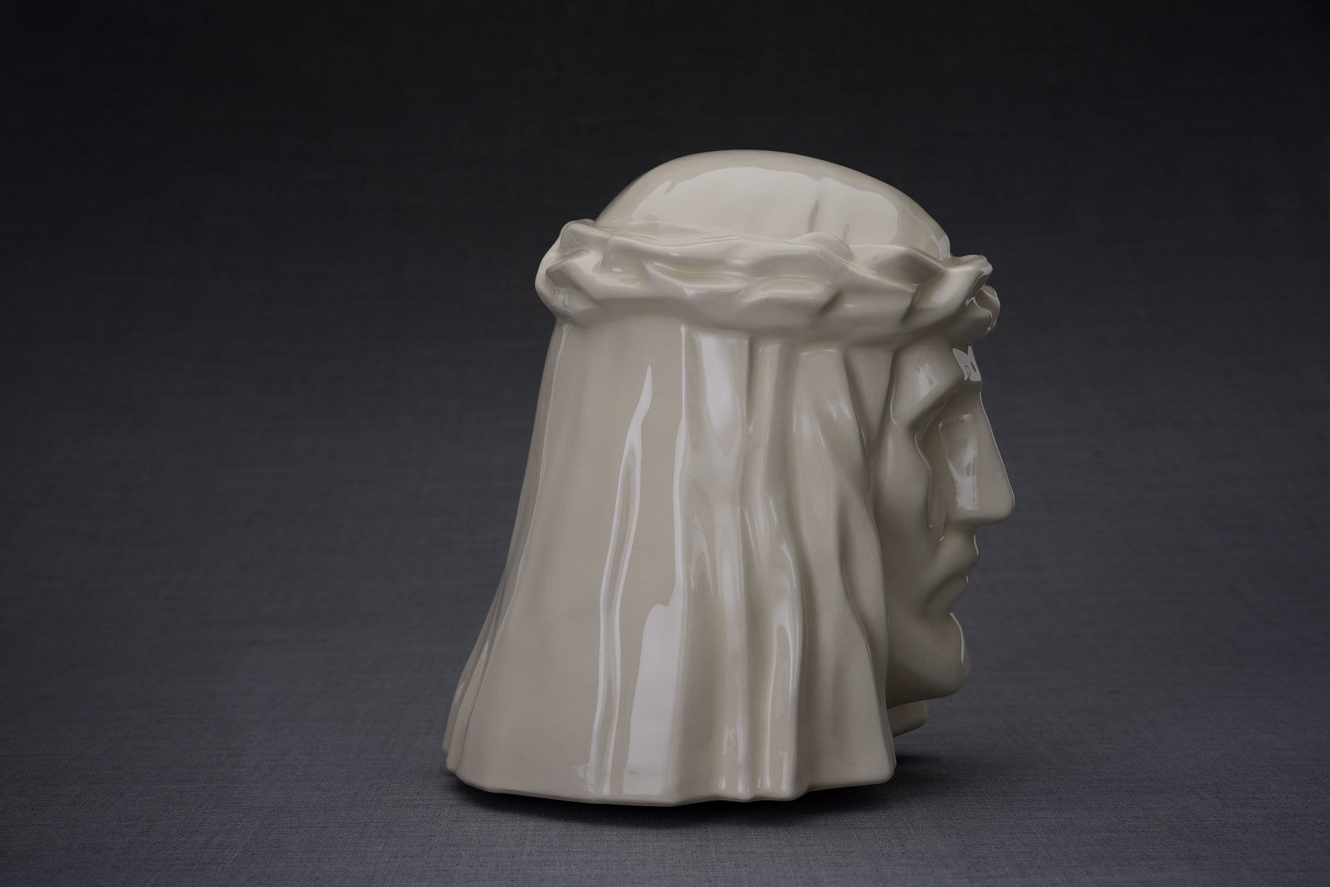The Christ Handmade Cremation Urn for Ashes, size Large/Adult, color Transparent-Pulvis Art Urns
