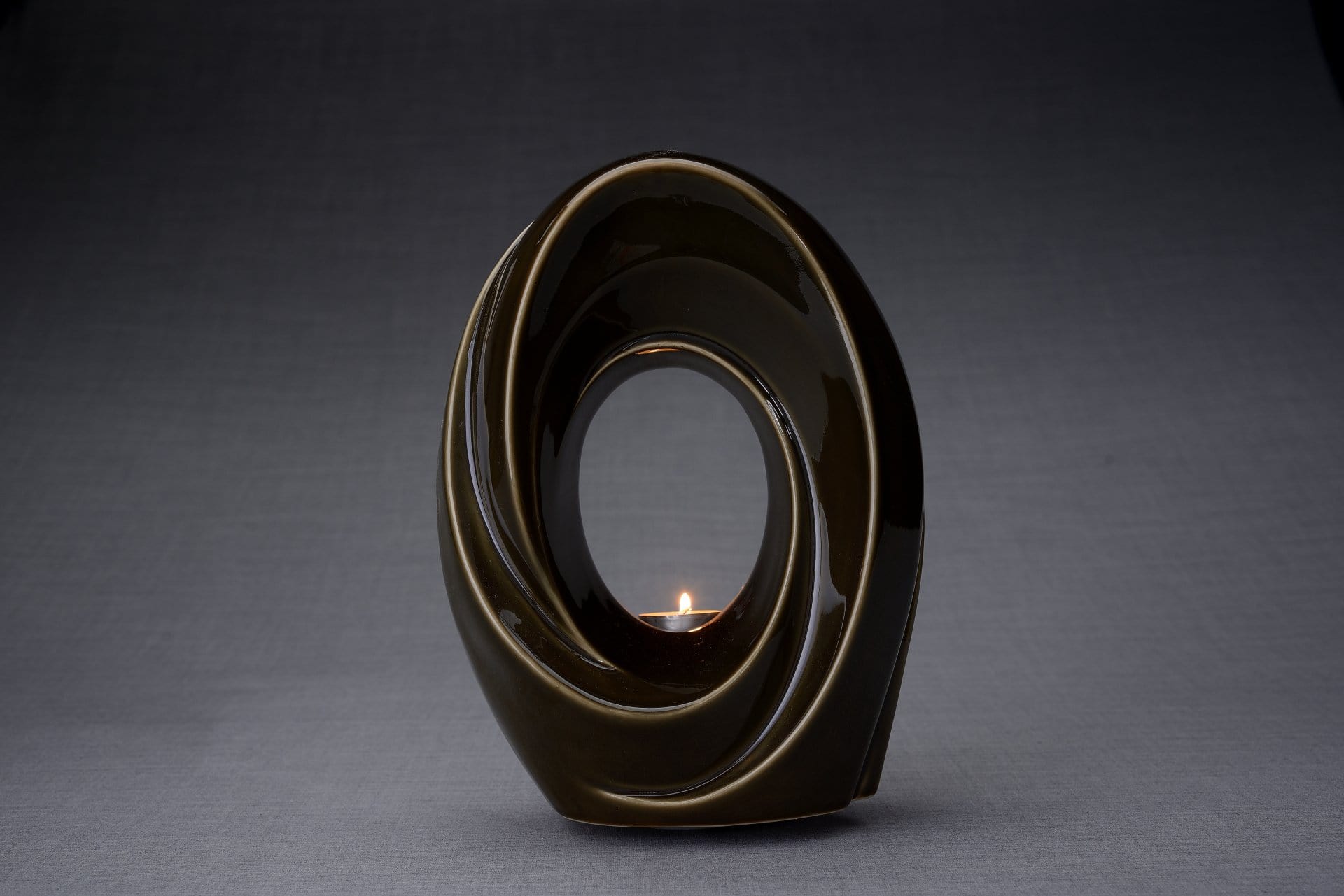 The Passage Handmade Cremation Urn for Ashes, size Large/Adult, color Oily Green-Pulvis Art Urns
