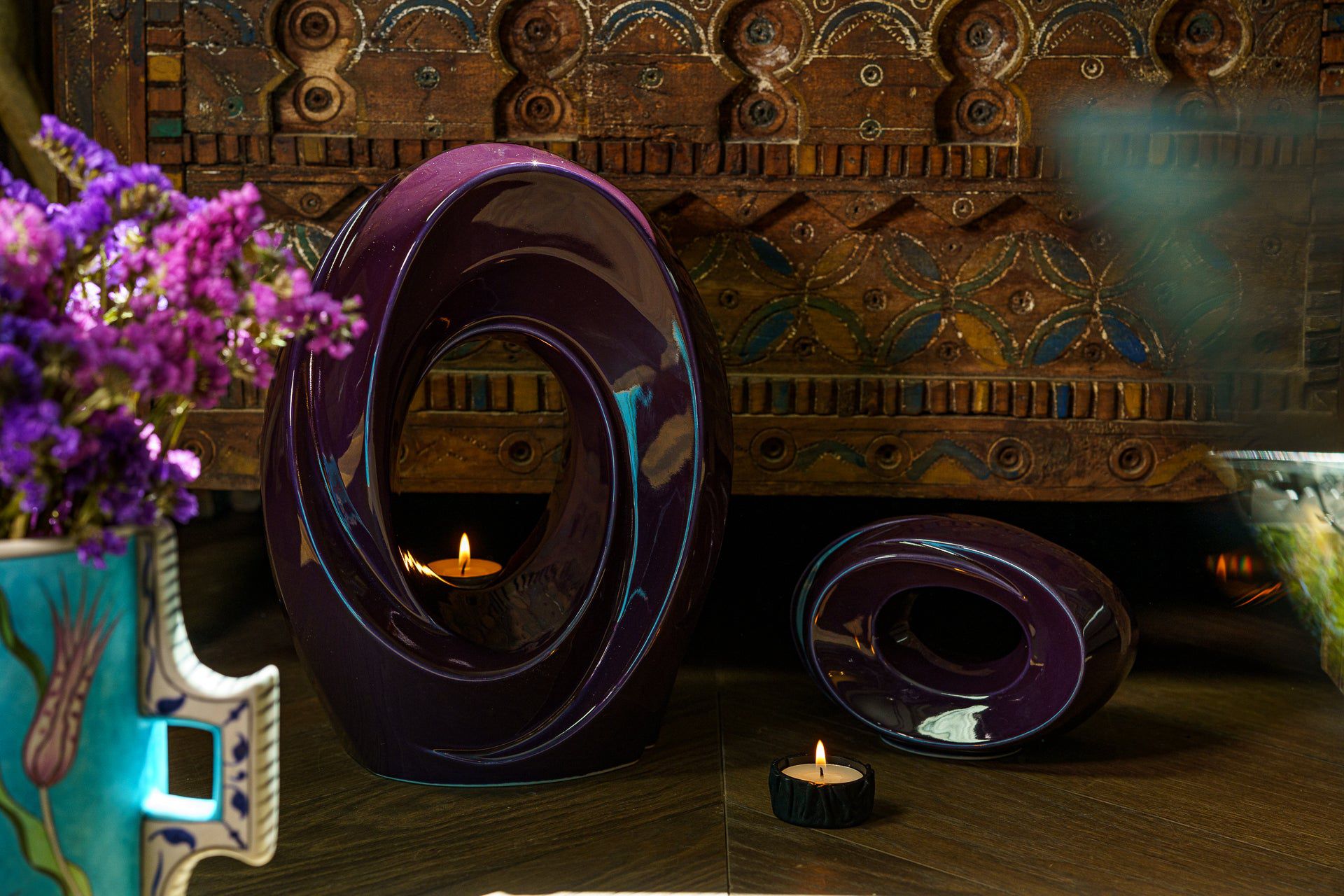 Pulvis Art Urns Adult Size Urn Handmade Cremation Urn for Ashes "The Passage" - Large | Violet | Ceramic