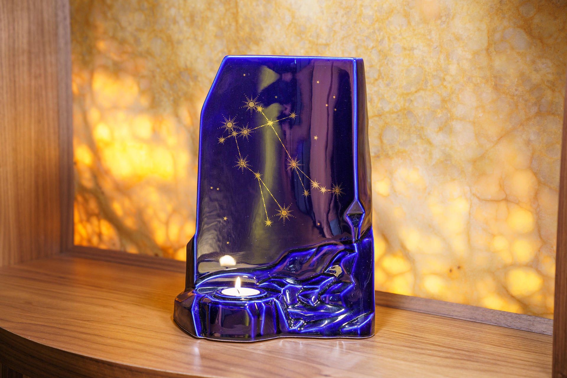 Pulvis Art Urns Adult Size Urn Zodiac Urn for Ashes "Cancer" - Large | Star Sign Urn