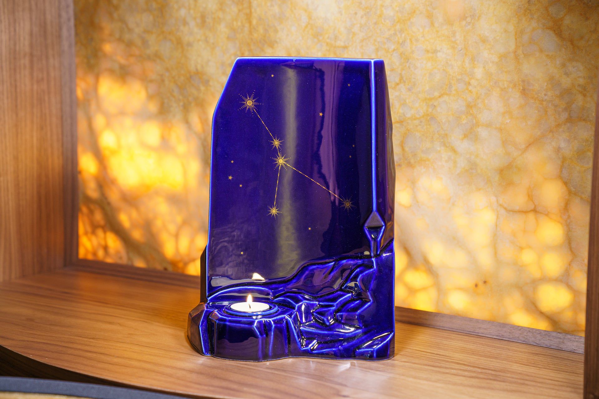 Pulvis Art Urns Adult Size Urn Zodiac Urn for Ashes "Cancer" - Large | Star Sign Urn