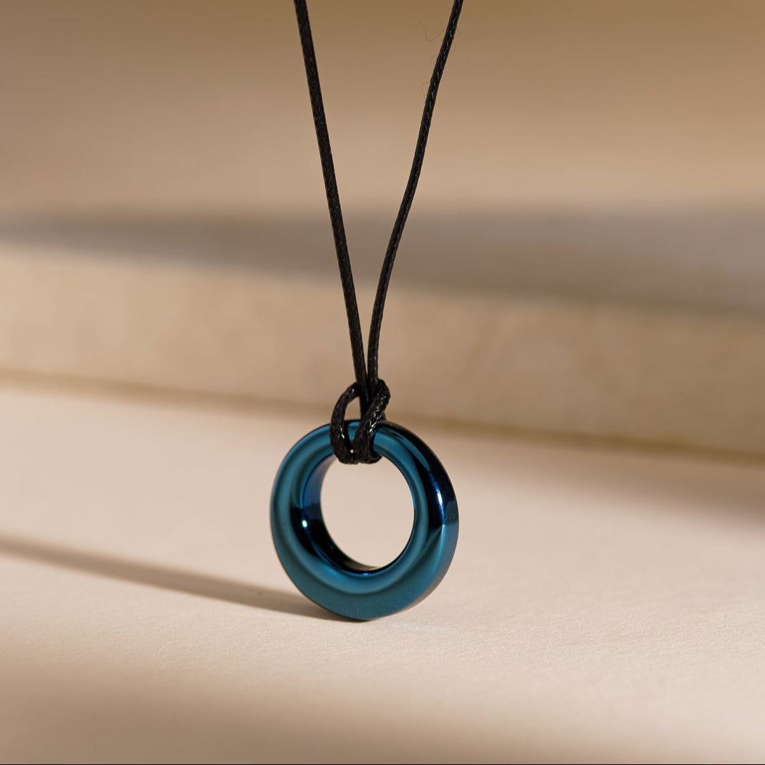 Pulvis Art Urns Cremation Necklace – Forever | Stainless Steel | Memorial Jewelry | Blue