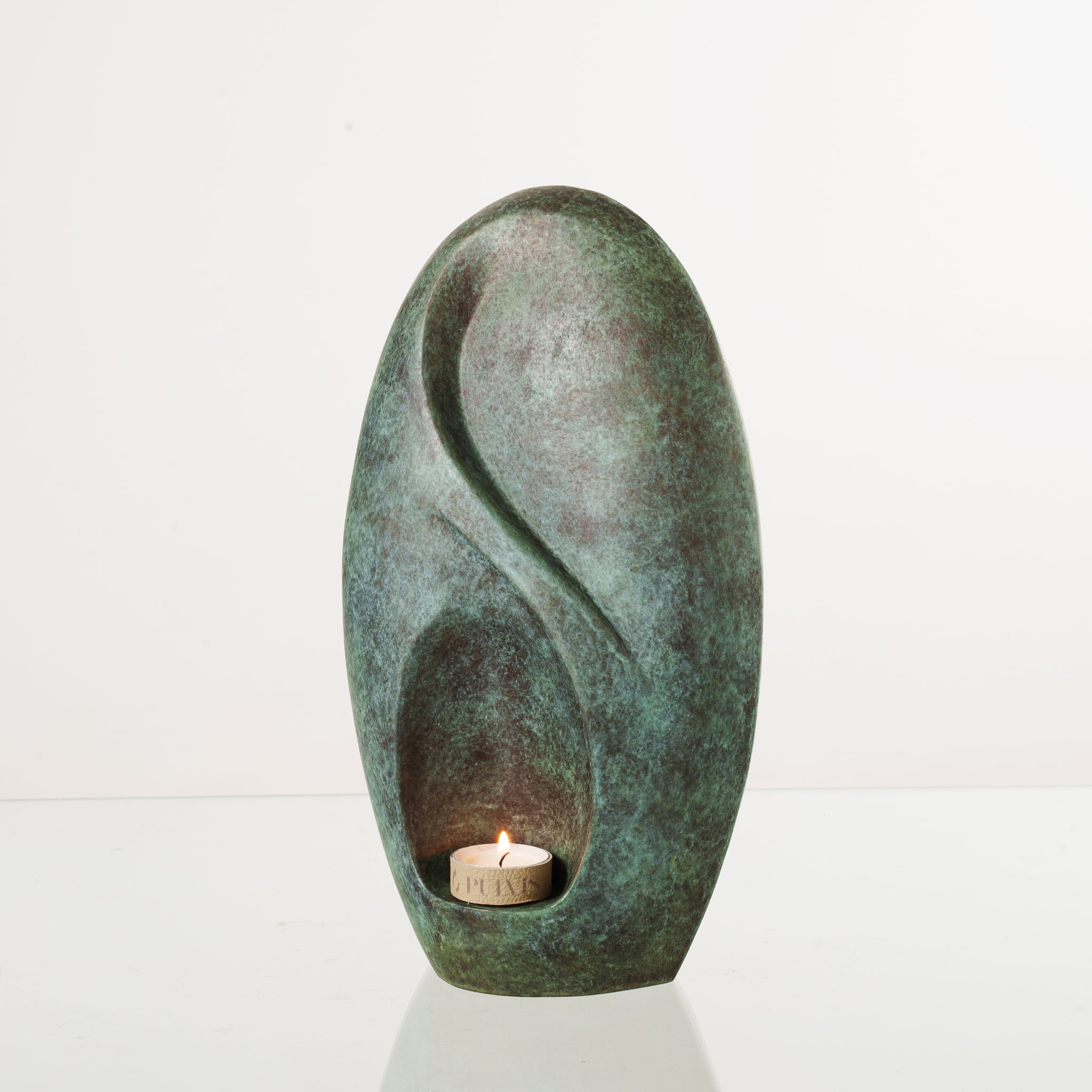 Pulvis Art Urns Exclusive Urn Cast Bronze Cremation Urn "Eternity" - Green Patina | Exclusive Bronze Urn