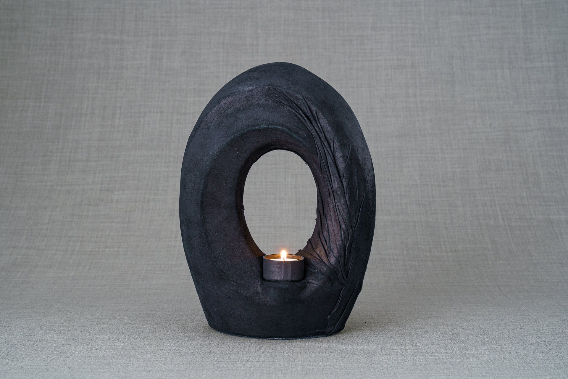 Pulvis Art Urns Exclusive Urn Handmade Cremation Urn for Ashes "The Passage" - Exclusive Leather Edition