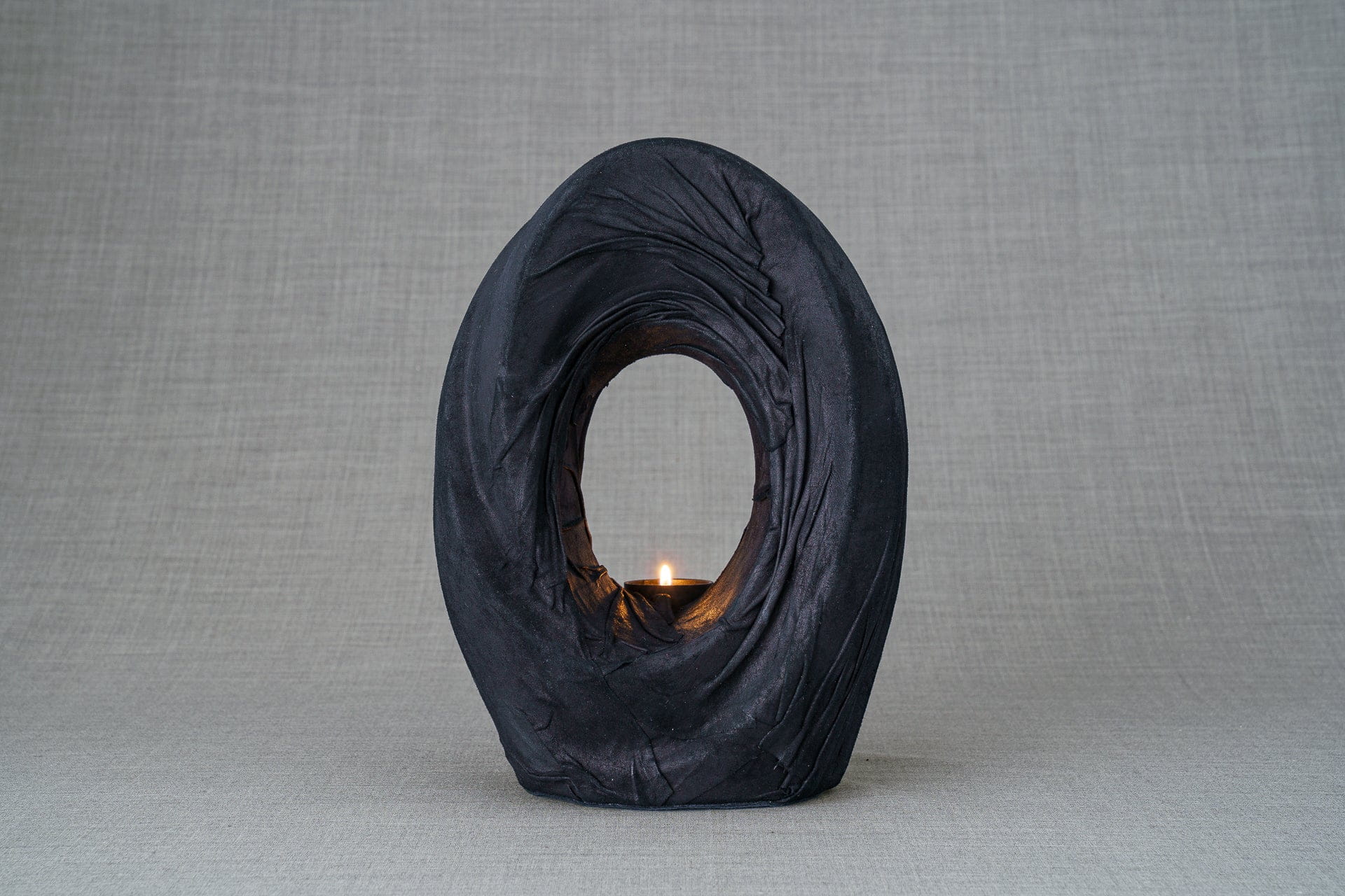 Pulvis Art Urns Exclusive Urn Handmade Cremation Urn for Ashes "The Passage" - Exclusive Leather Edition