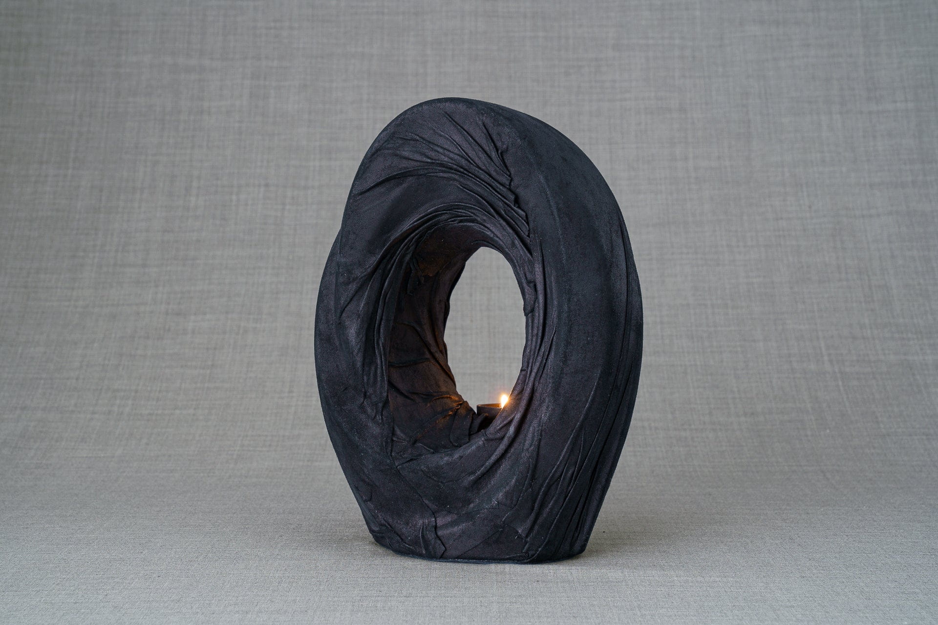 Pulvis Art Urns Exclusive Urn Handmade Cremation Urn for Ashes "The Passage" - Exclusive Leather Edition