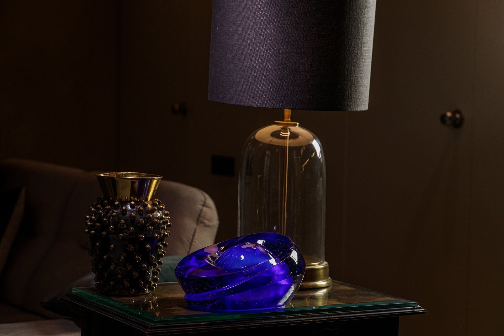 Pulvis Art Urns Exclusive Urn "Heart of the Ocean" Exclusive Molded Glass Urn for Ashes