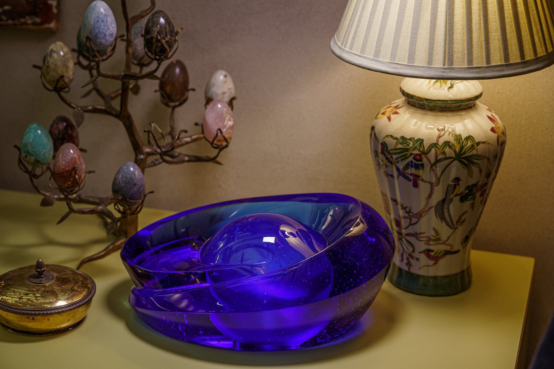 Pulvis Art Urns Exclusive Urn "Heart of the Ocean" Exclusive Molded Glass Urn for Ashes