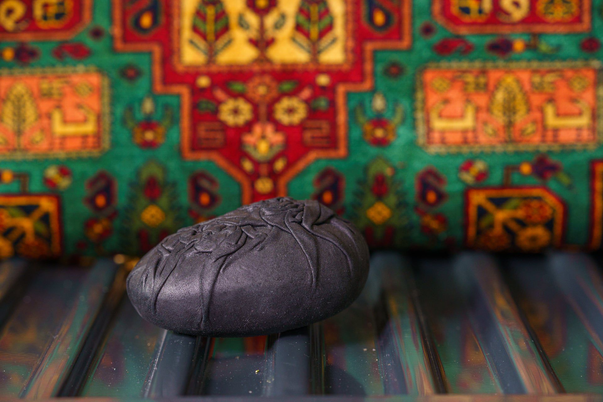 Pulvis Art Urns Exclusive Urn Leather Cremation Keepsake "Stone" - Exclusive Edition