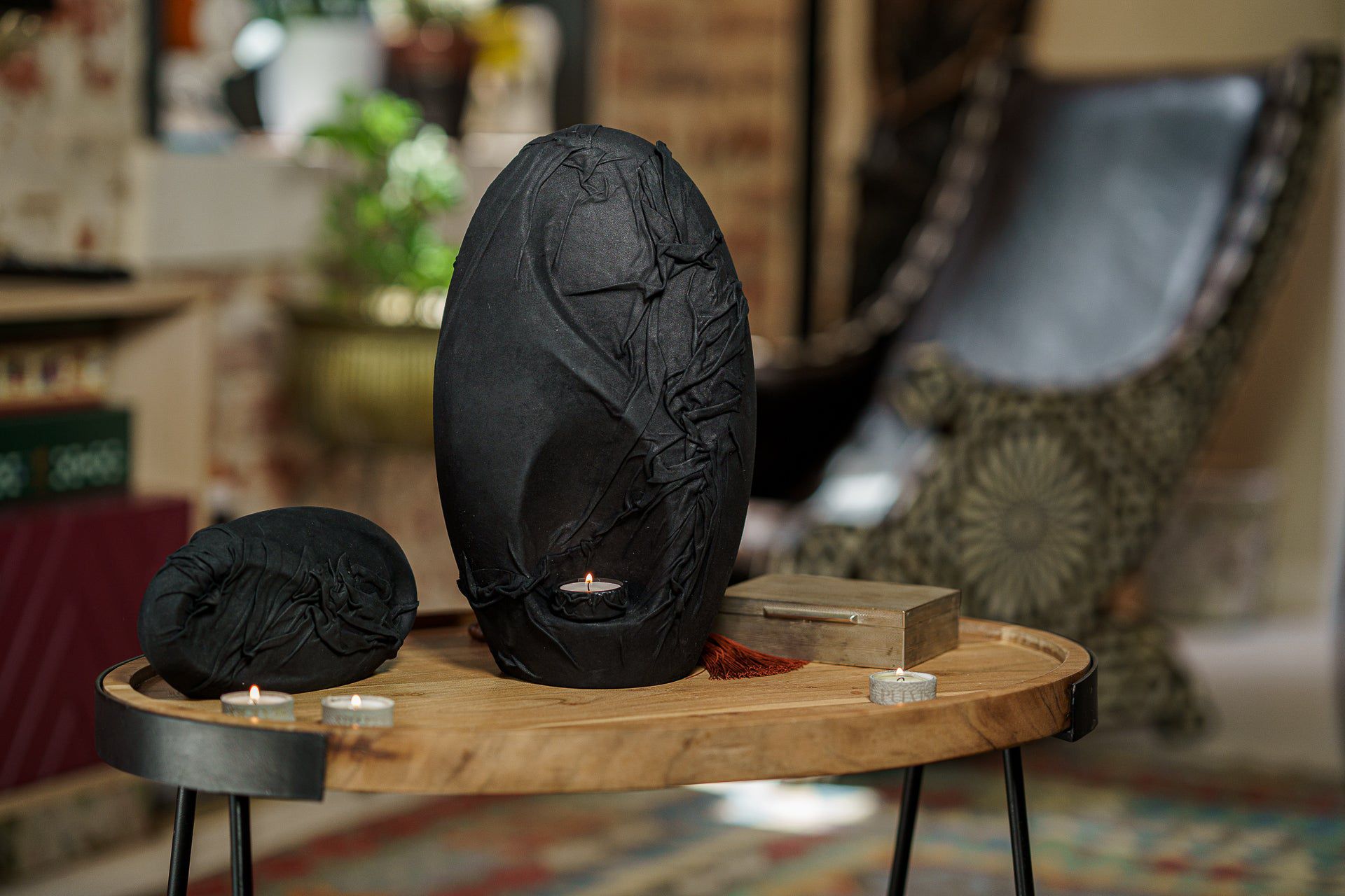 Pulvis Art Urns Exclusive Urn Leather Cremation Urn for Ashes "Eternity" - Exclusive Edition