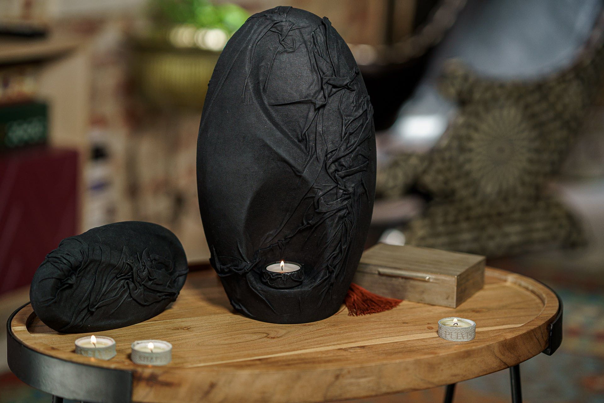 Pulvis Art Urns Exclusive Urn Leather Cremation Urn for Ashes "Eternity" - Exclusive Edition
