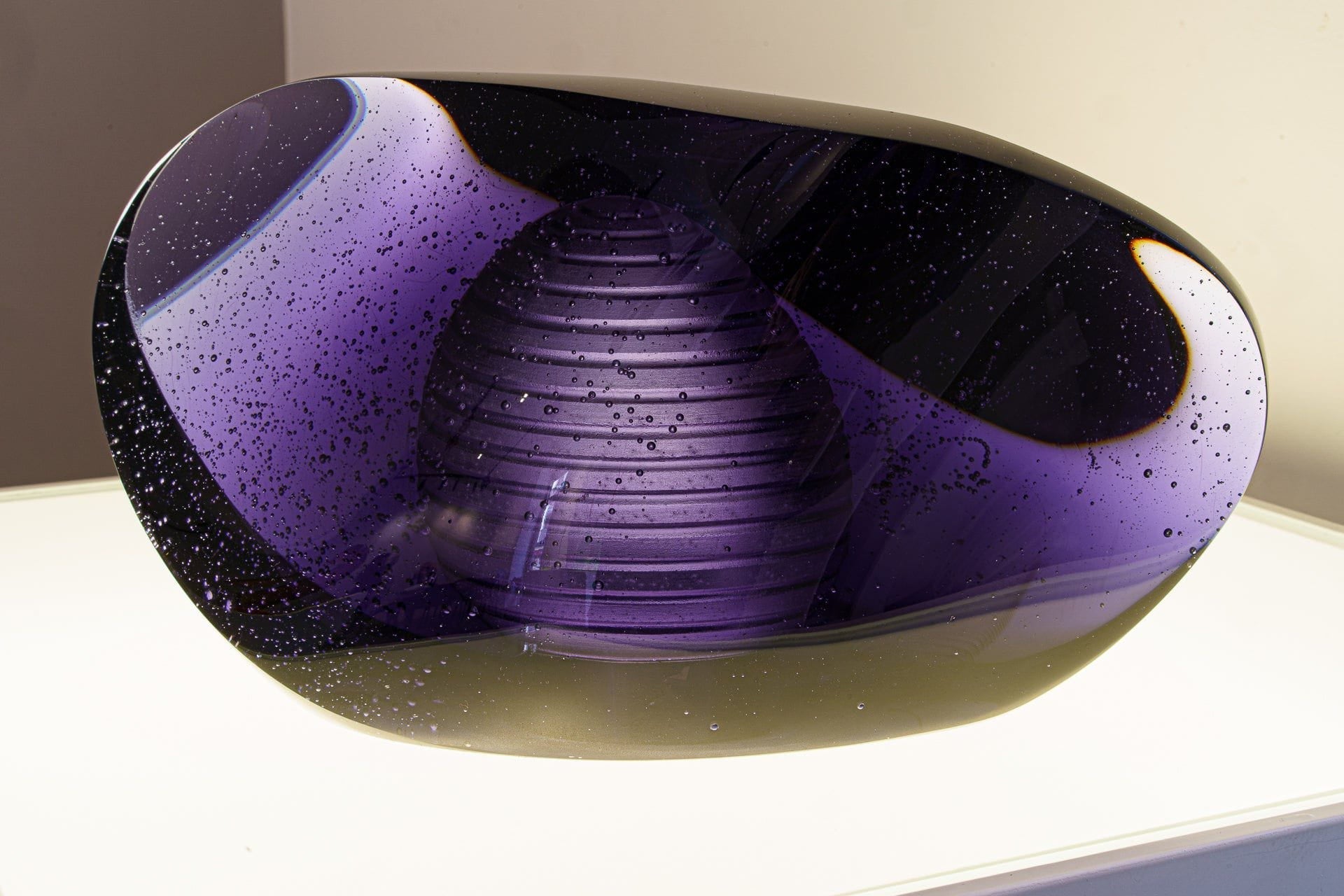 Pulvis Art Urns Exclusive Urn "Piece of time" Exclusive Molded Glass Urn for Ashes