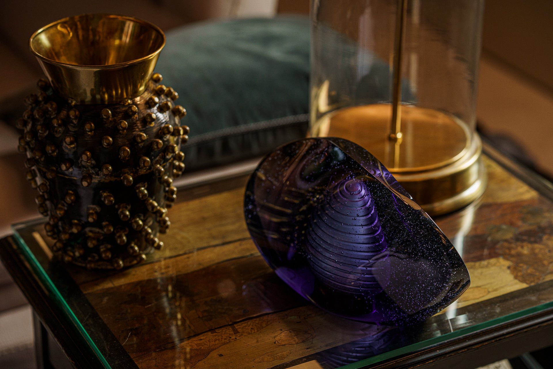 Pulvis Art Urns Exclusive Urn "Piece of time" Exclusive Molded Glass Urn for Ashes
