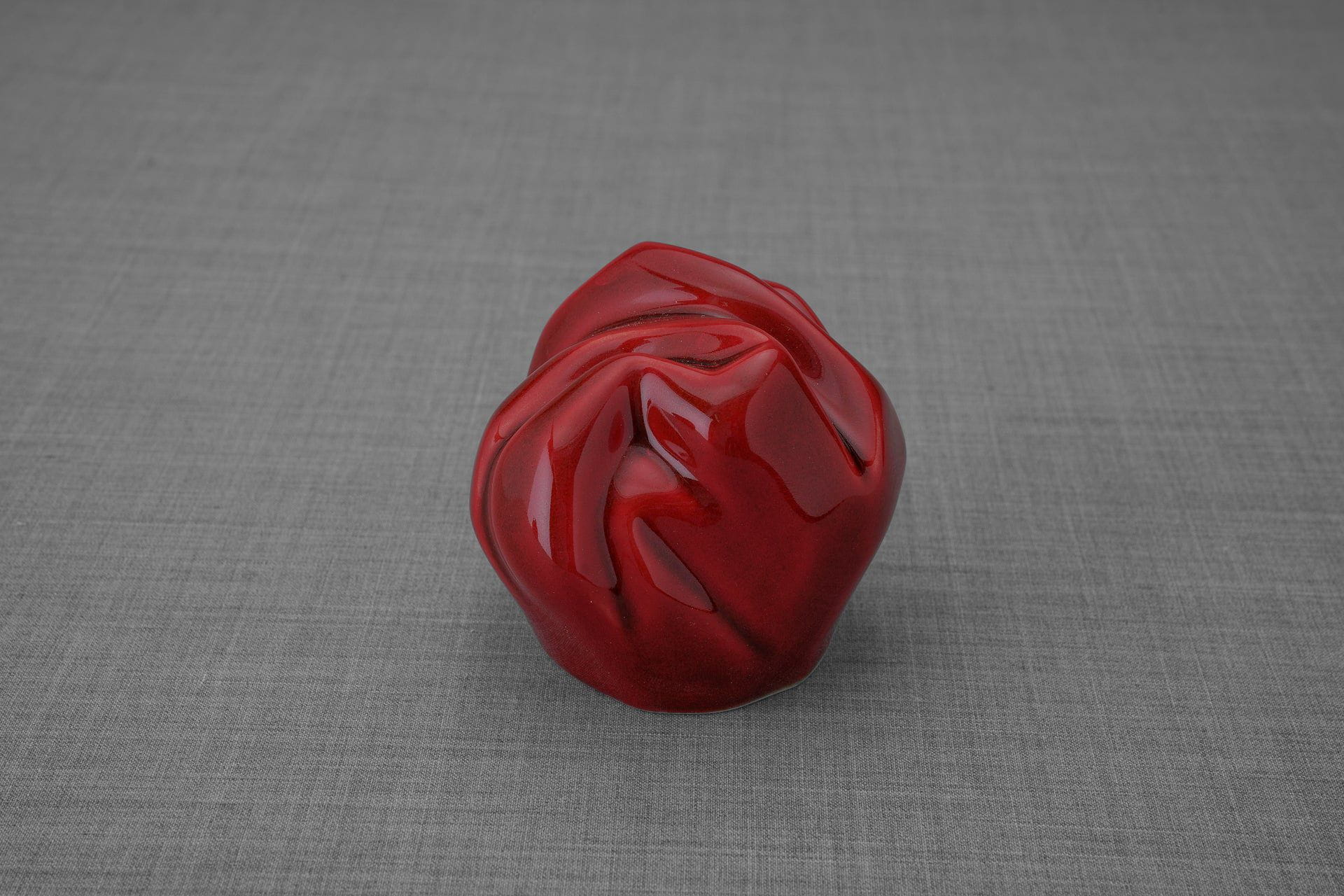 Pulvis Art Urns Keepsake Urn Cremation Keepsake Urn "Precious" - Small | Red | Ceramic